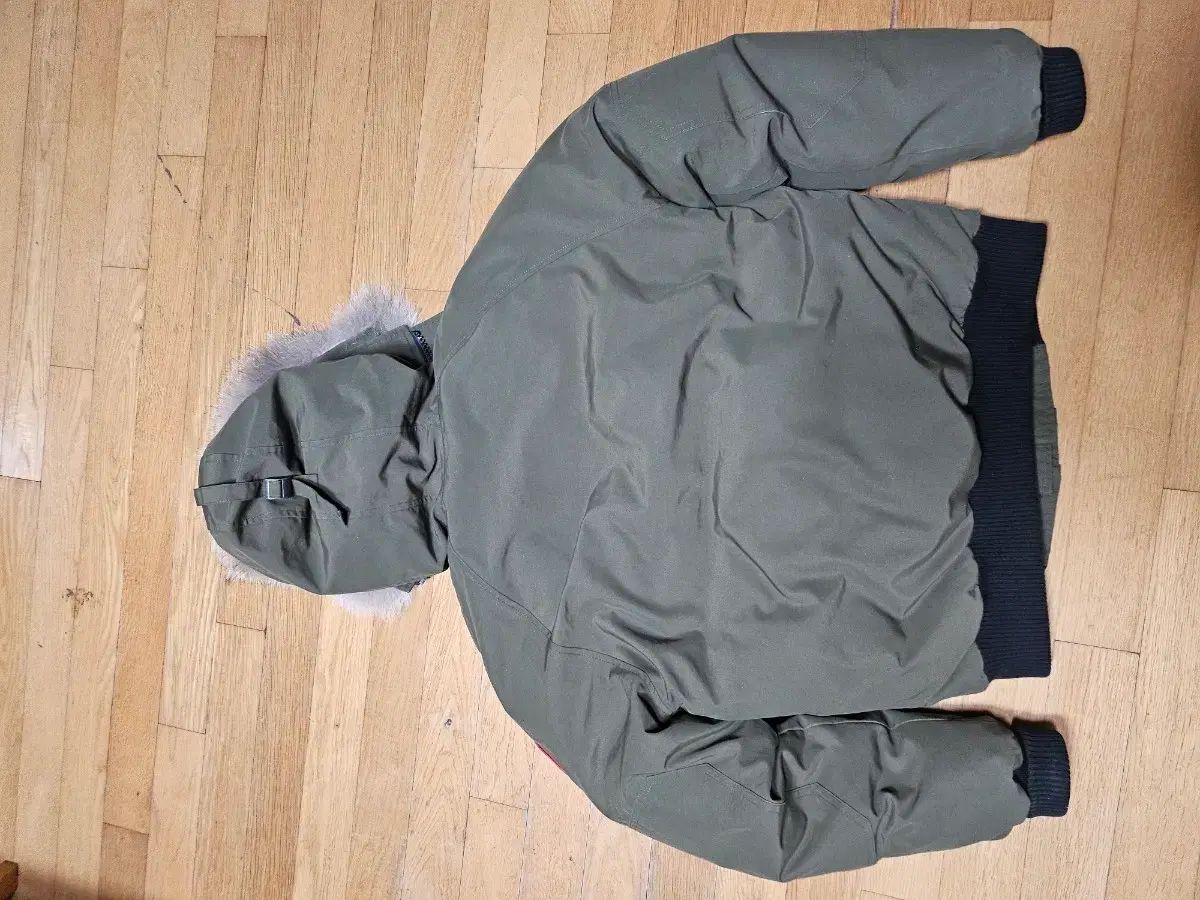 Canada Goose(カナダグース) チリワック ブルゾン ダウン カーキ ファー フード
