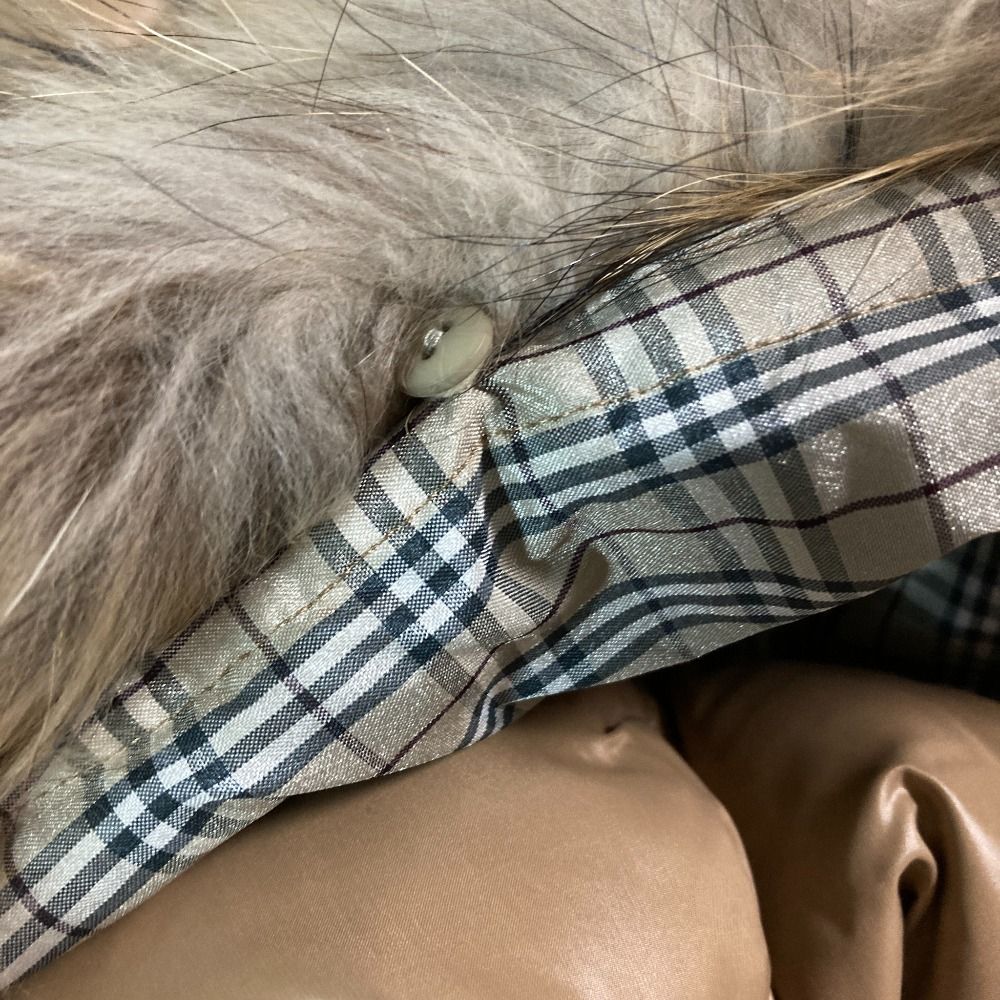美品 BURBERRY BLUE LABELバーバリーブルーレーベル ブード付き ダウン