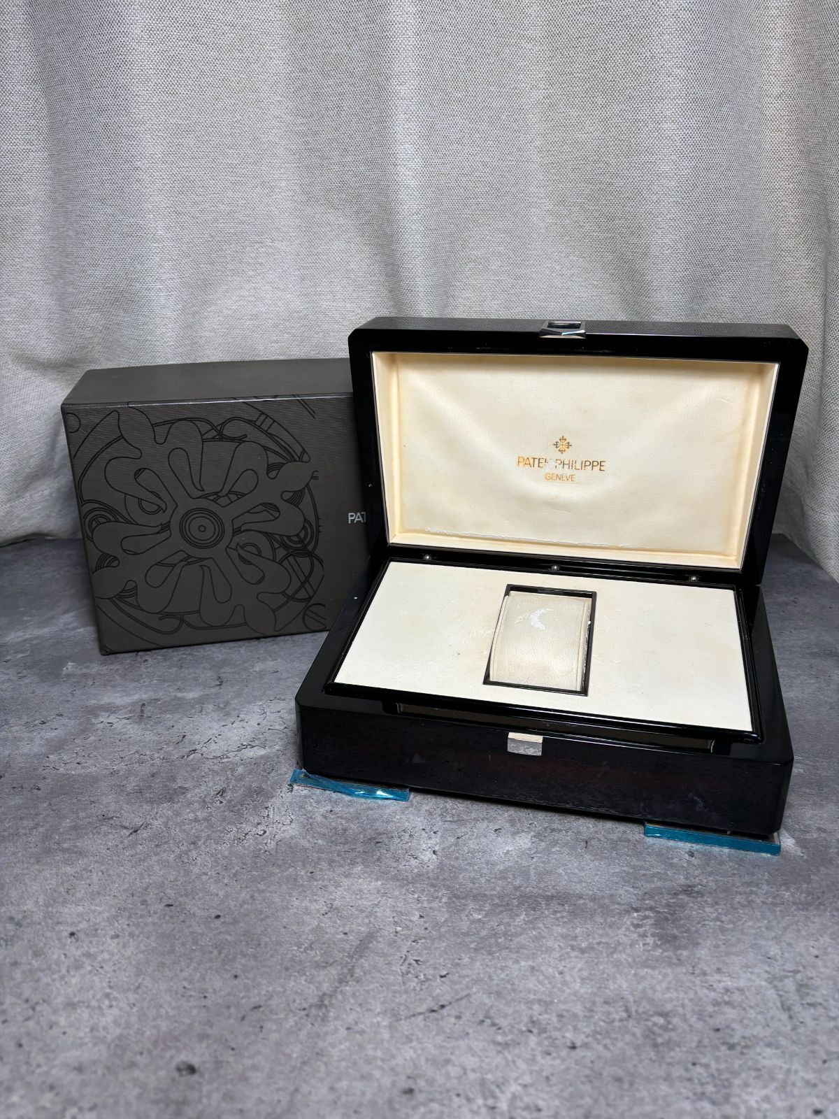 C64箱のみ！パテックフィリップ ウォッチケースボックス 時計用空箱