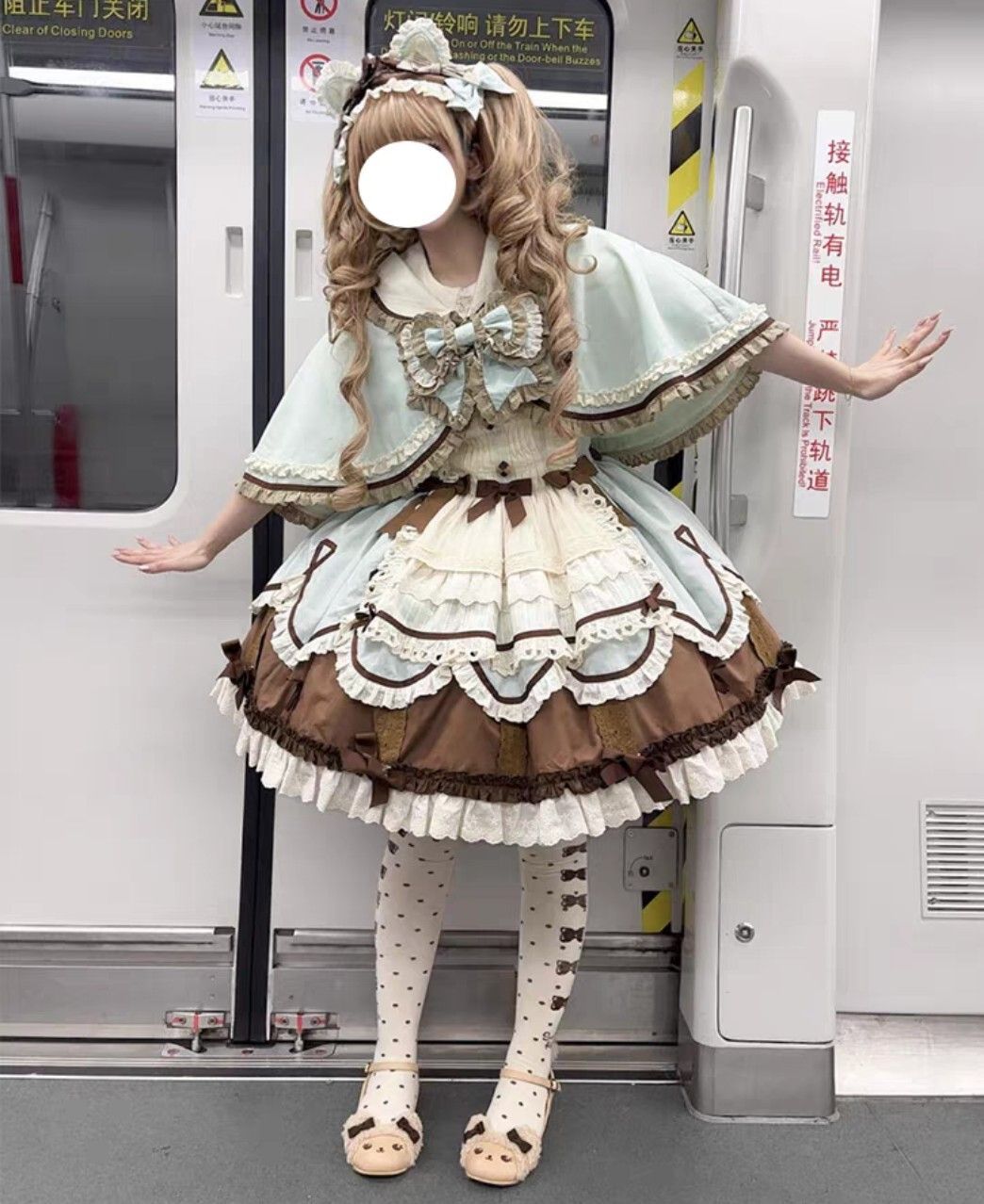 Mint Chocolate Lolita Dress, Classic Lolita, Sweet Lolita, Sweet Lolita, Lace, Ribbon, Jumper Skirt, Blouse, Cape, 3 Piece Set, Maid Style, Antique Style, Doll Style, Pastel Color, Mint, Green, Brown, Knee Length, Harajuku, Mass Production