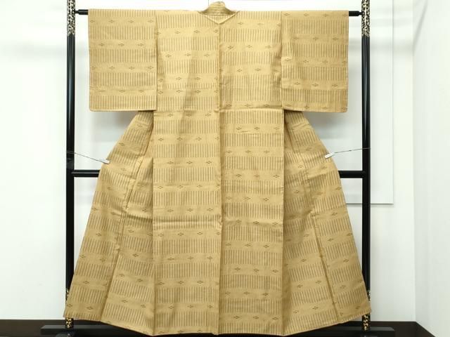 平和屋本店●極上　国指定重要無形文化財　本場久米島紬　山城智子作　手織　泥染　草木染　証紙付き　逸品　未使用　CZAA5219s6 平和屋本店○極上 国指定重要無形文化財 本場久米島紬 山城智子作 手織