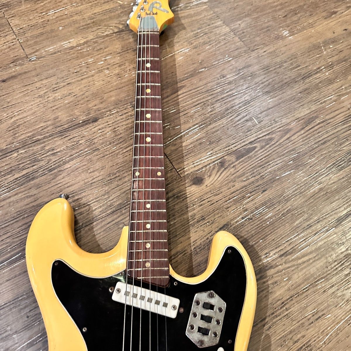 Pleasant SEV-218 1960年代 ビザールギター Electric Guitar エレキ