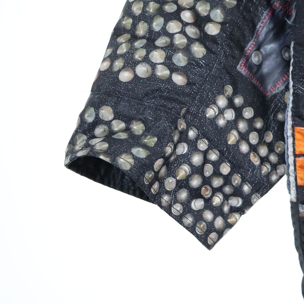 BLACK MEANS (ブラックミーンズ) 25AW 鋲ジャン転写プリントコーチ