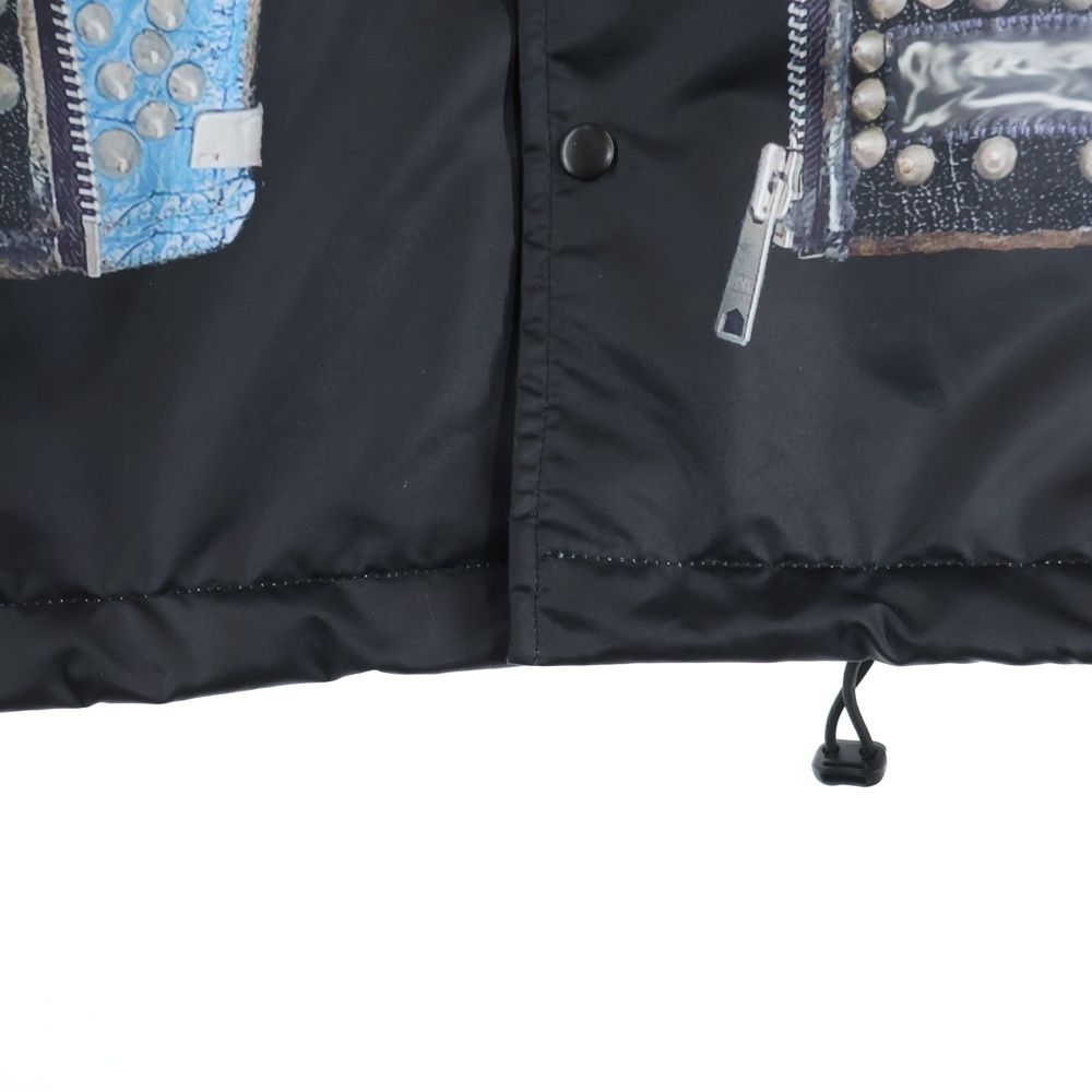 BLACK MEANS (ブラックミーンズ) 25AW 鋲ジャン転写プリントコーチ