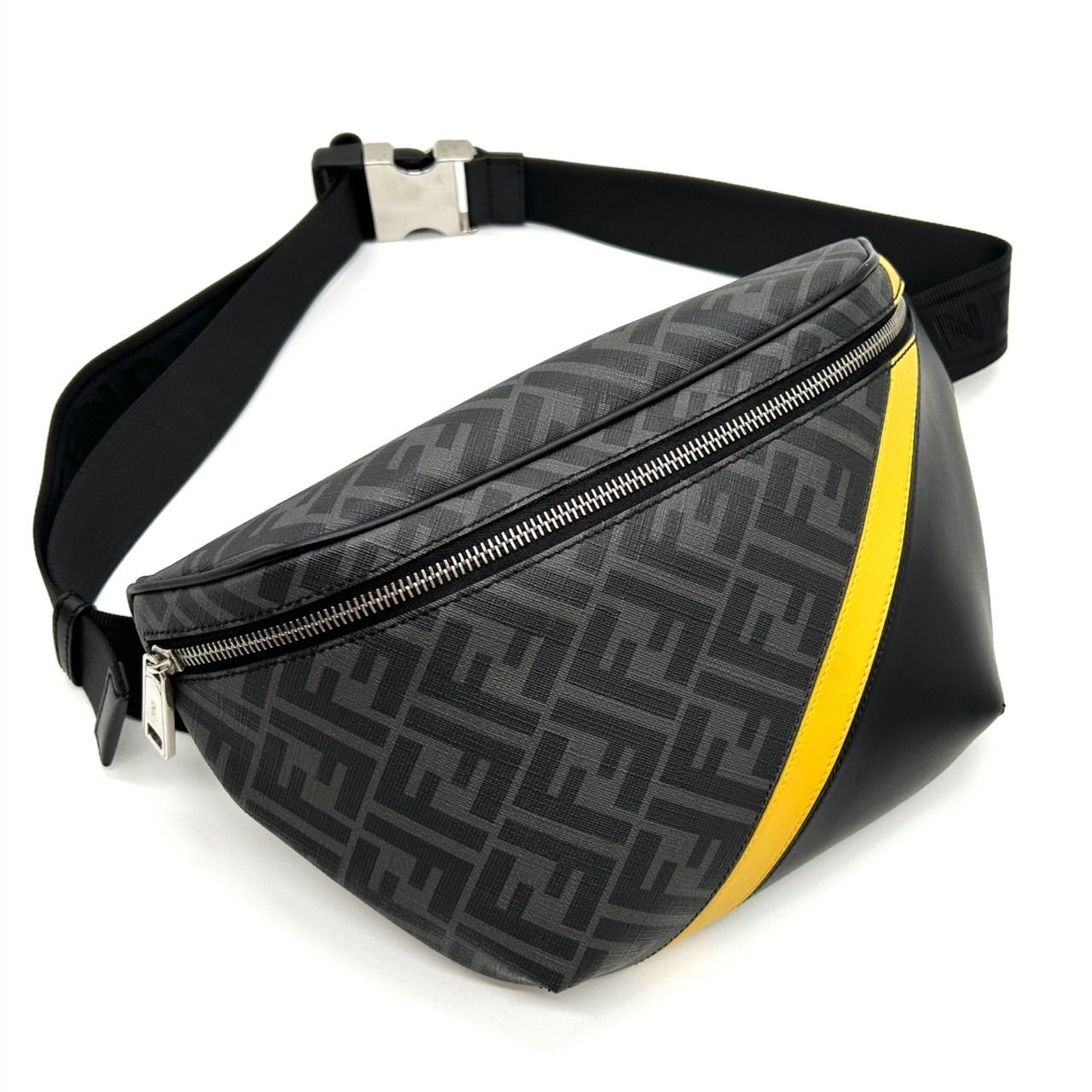 FENDI フェンディ PVC ボディバッグ ダイヤゴナル ズッカ メンズ