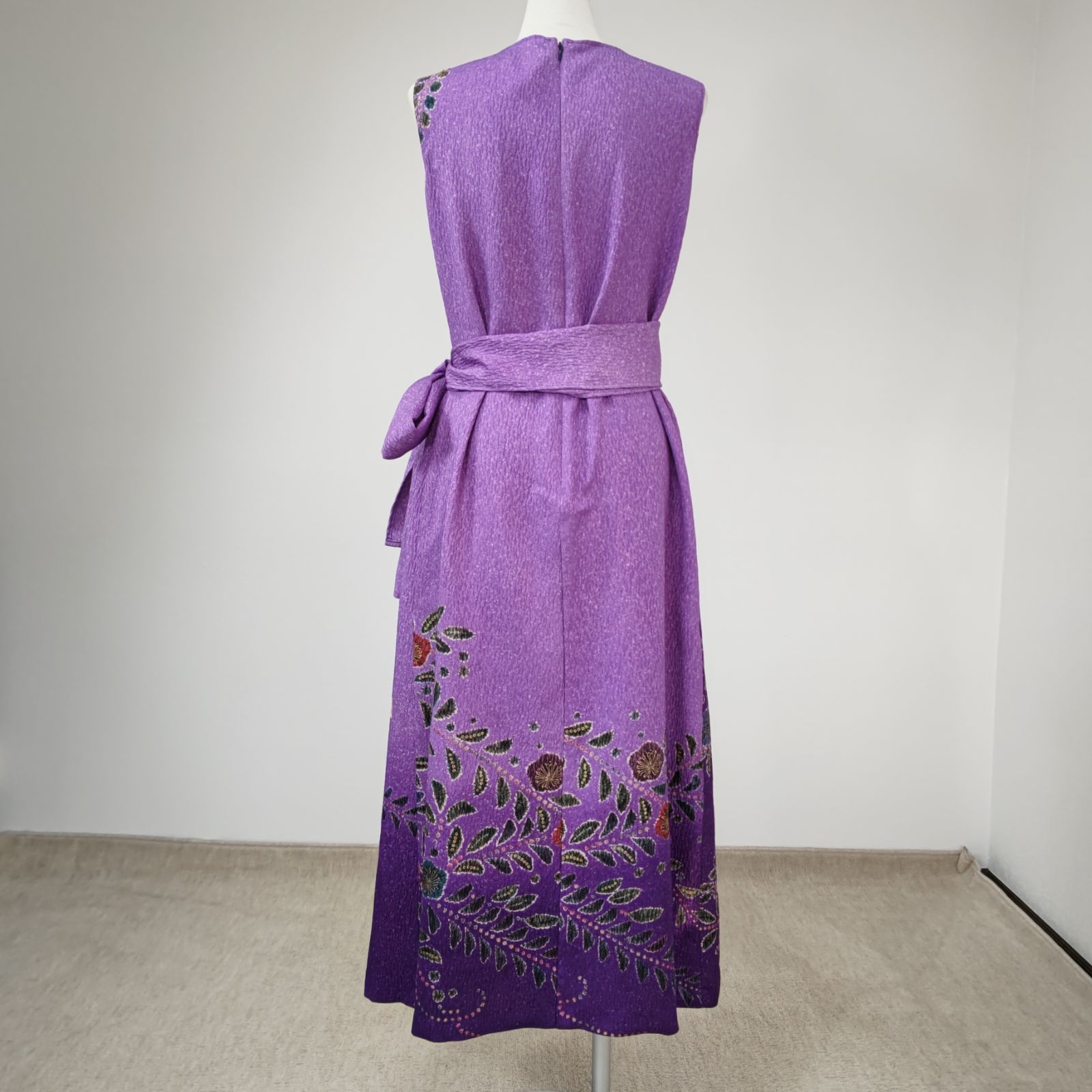 zunezune 振袖ドレス ノースリーブ 着物リメイクワンピース 紫 - メルカリ