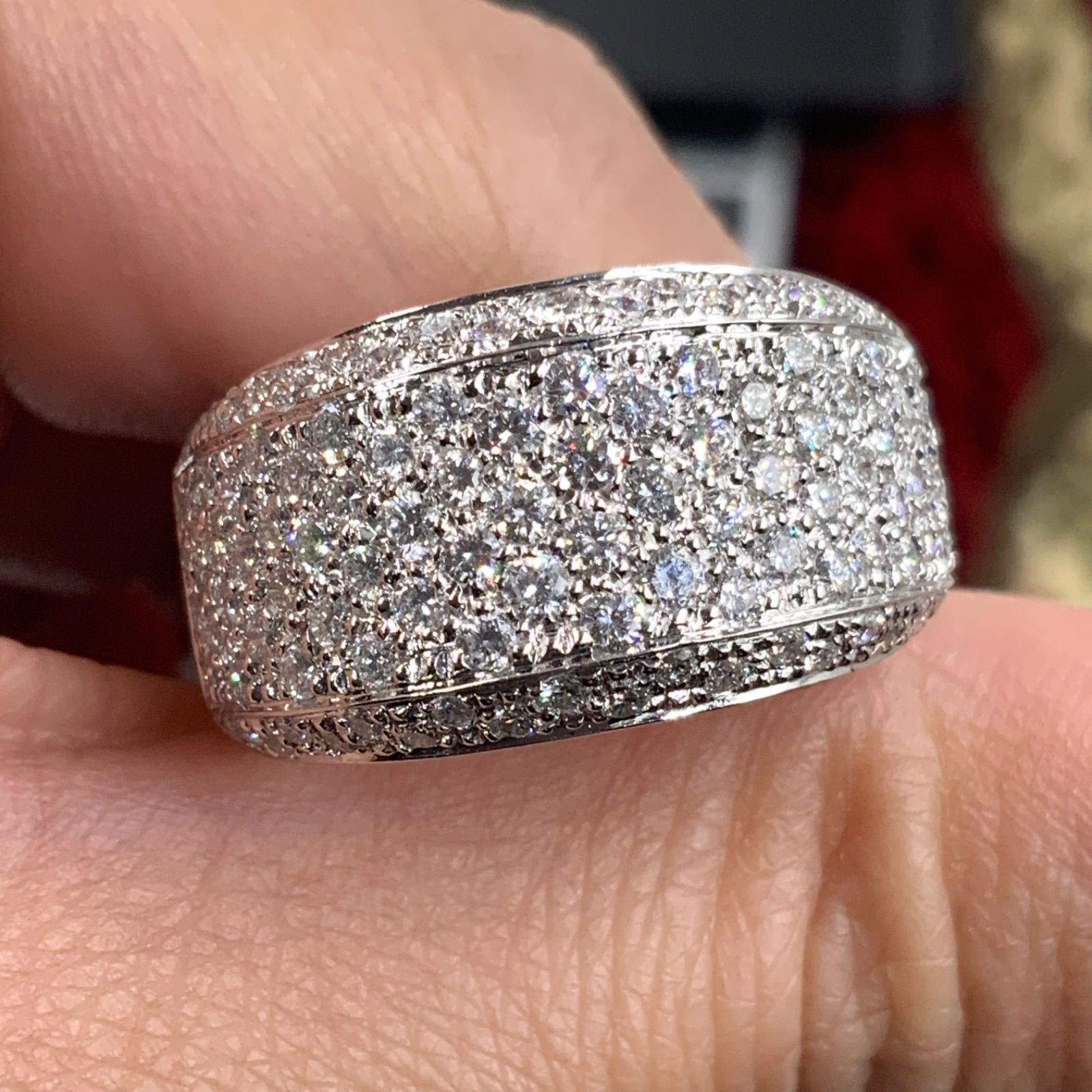 750 ホワイトゴールド パヴェダイヤリング 14.3g 約13号 3.5ct - メルカリ