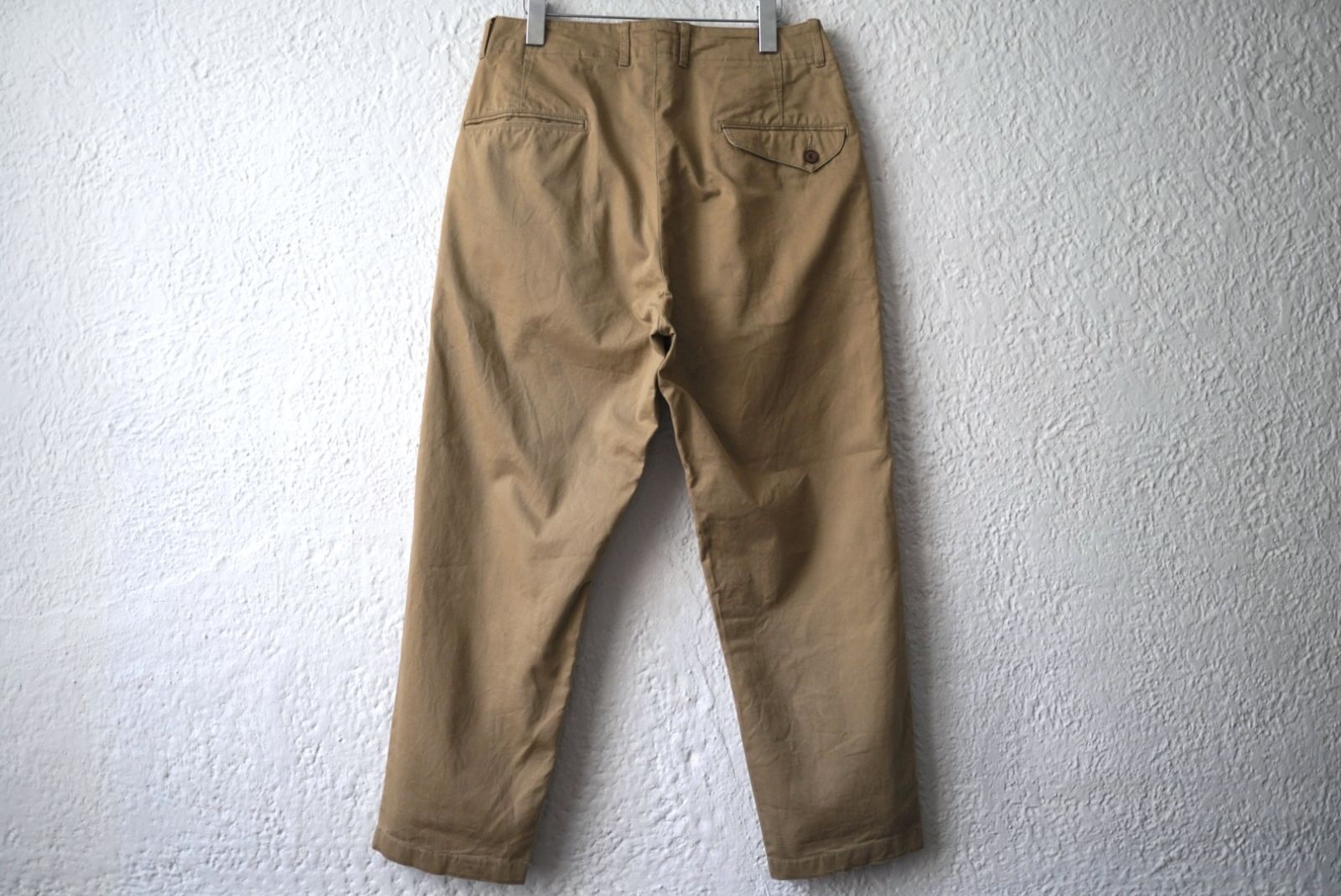 チノトラウザーズパンツ / Anachronorm(アナクロノーム) - メルカリ