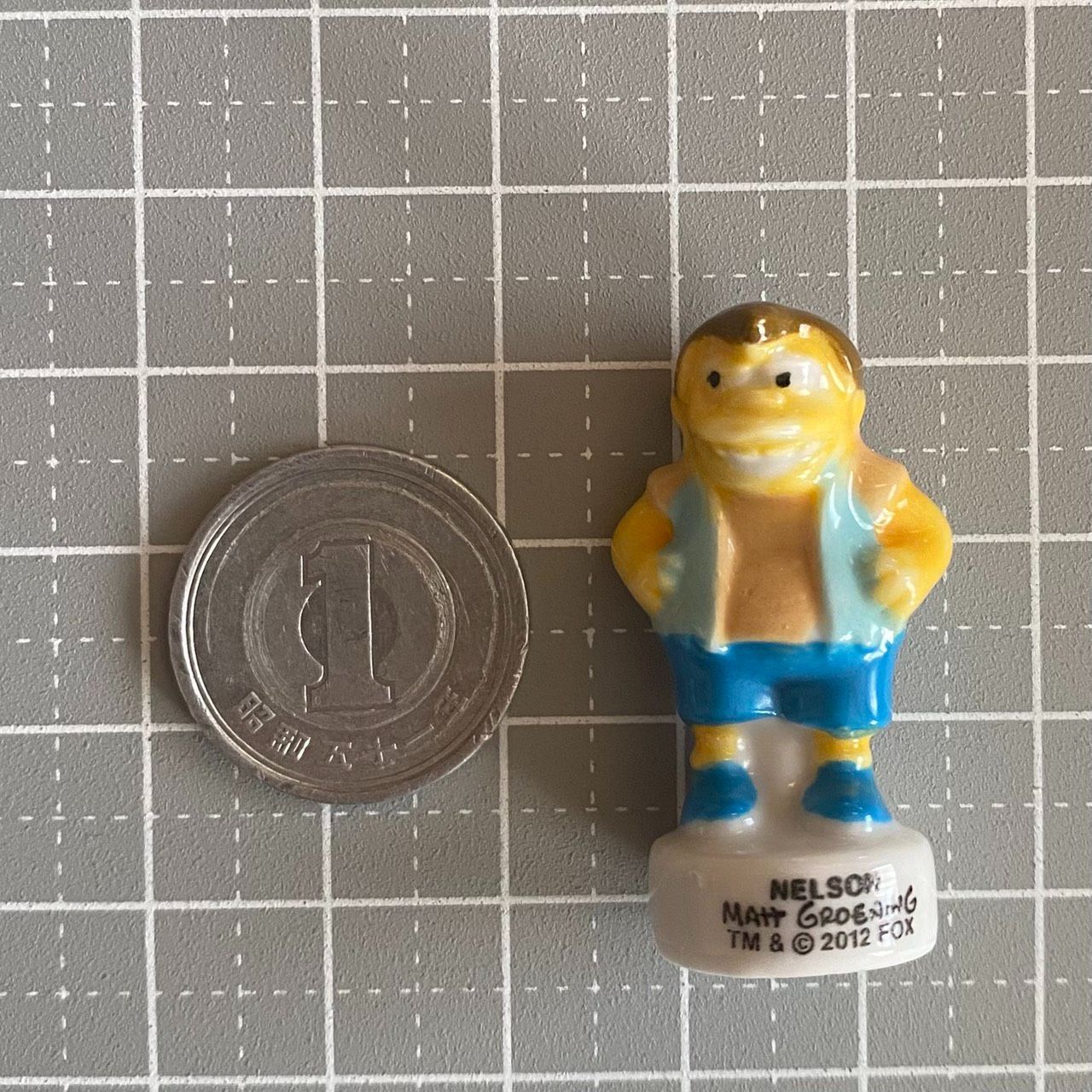 ネルソンのフェーブ／ザ・シンプソンズ／フランス雑貨／陶器ミニチュア