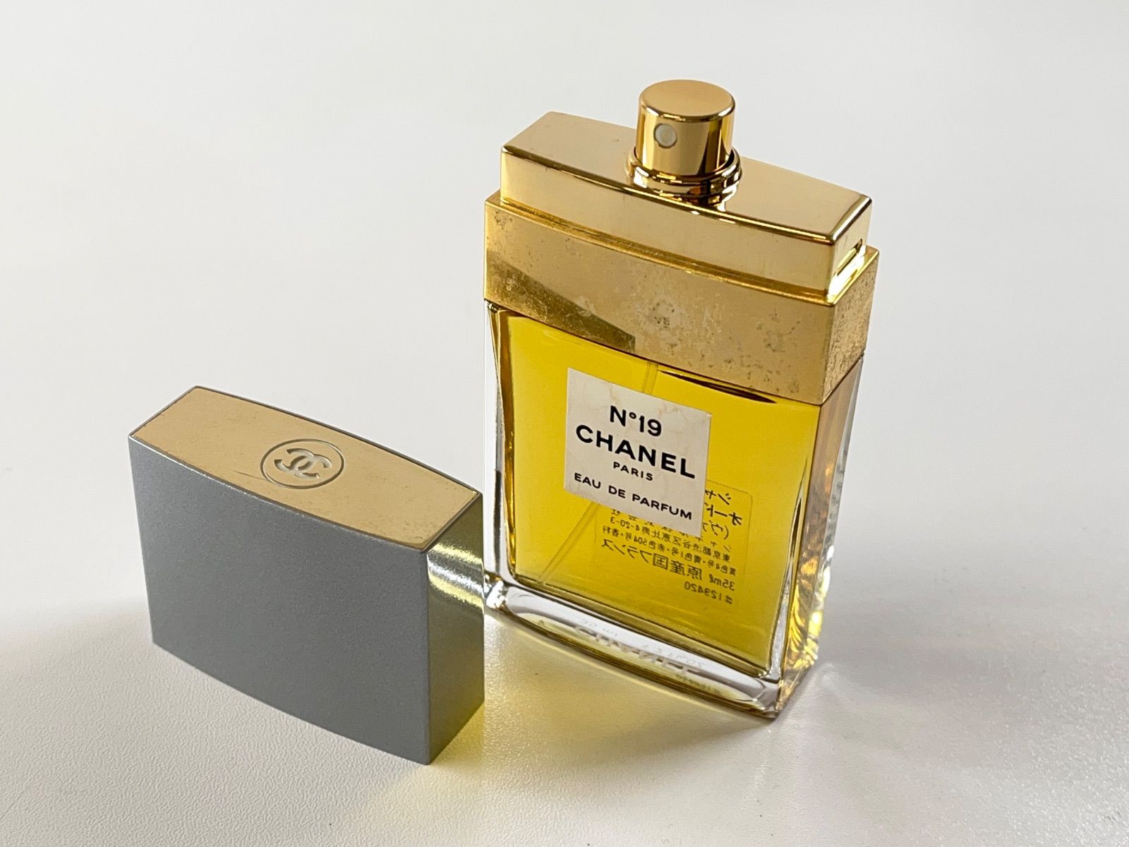 ☆残量ほぼ満タン CHANEL シャネル N°19 ナンバー19 オードゥ