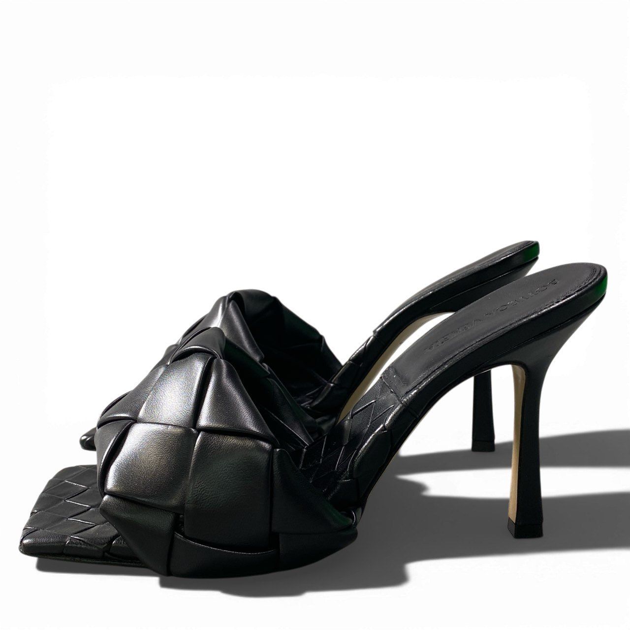 4b2 《極美品》 BOTTEGA VENETA ボッテガヴェネタ LIDO リド イントレ