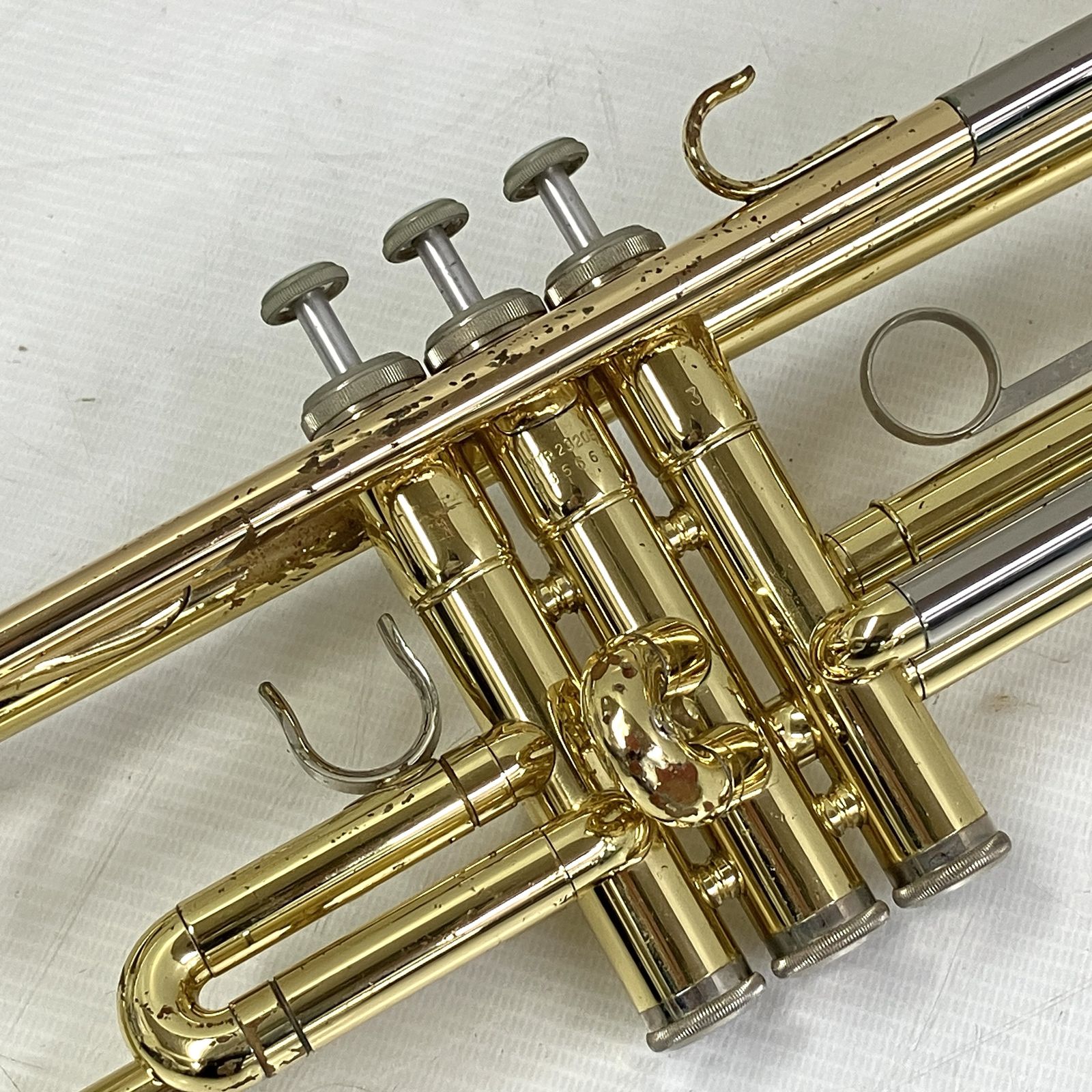 メンテ済み YAMAHA ヤマハ トランペットYTR-2320E サイレント付 メンテ