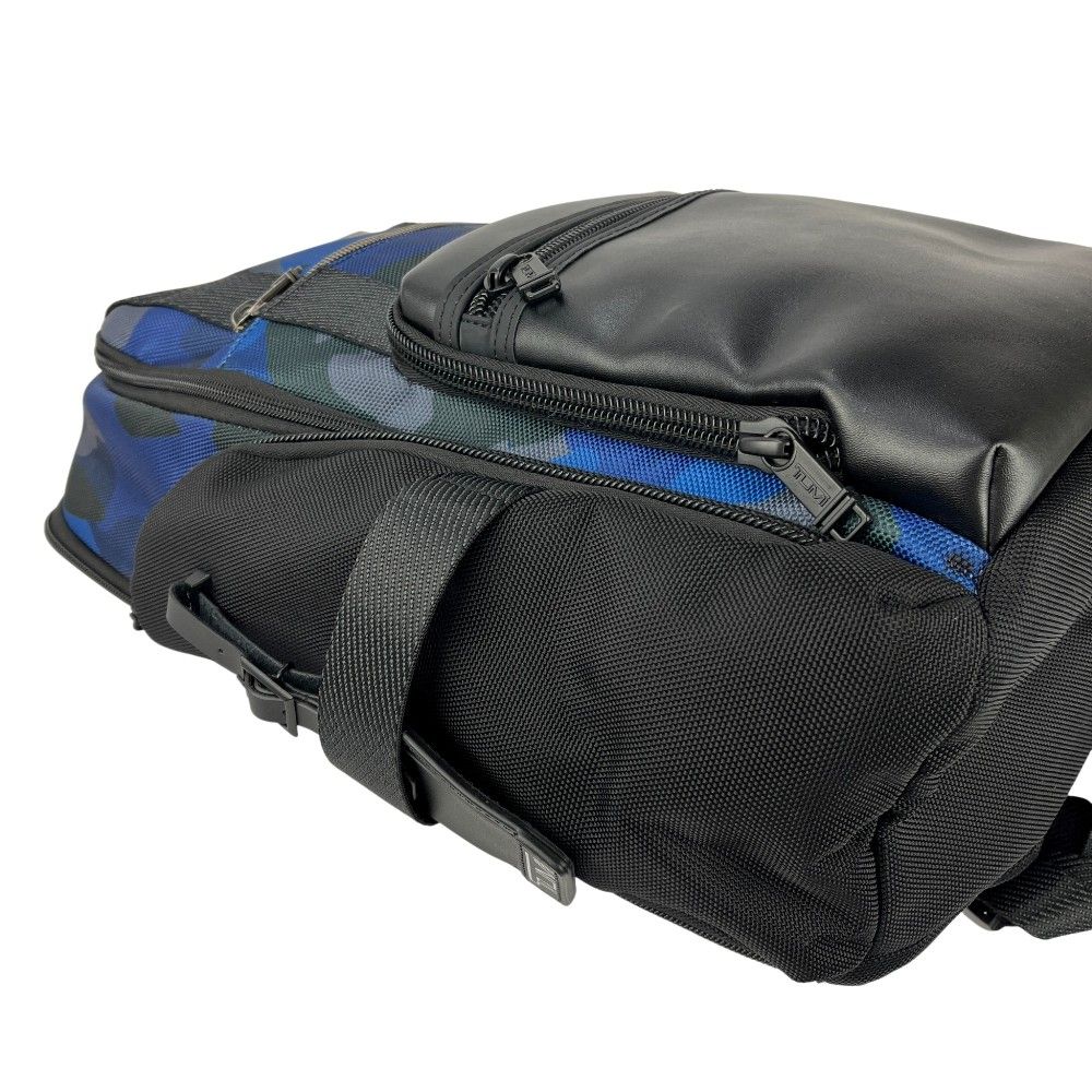 トゥミ TUMI □美品□ シェパード デラックス ブリーフパック 迷彩柄