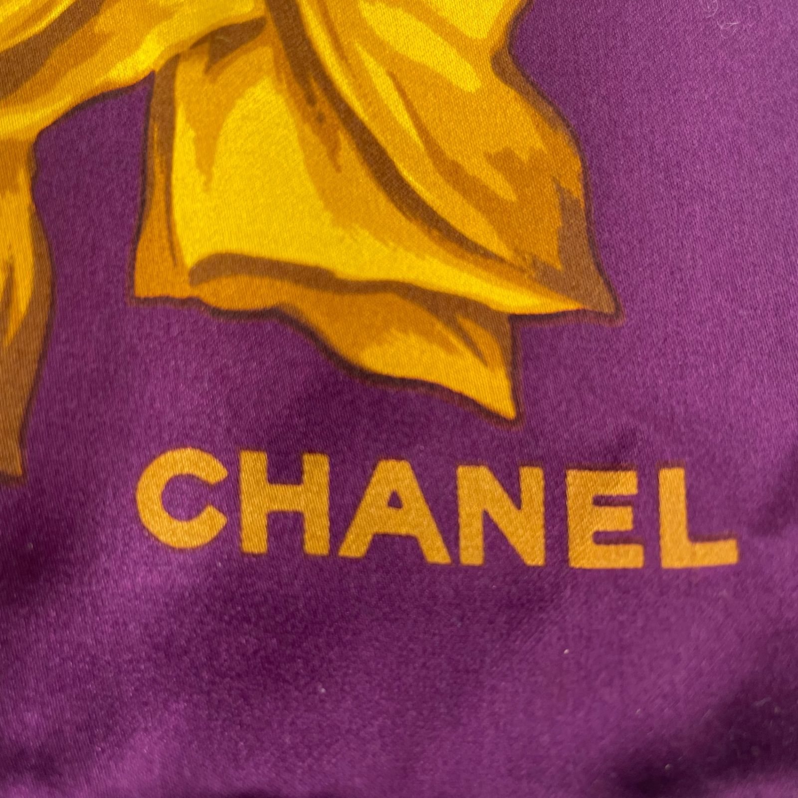 極美品 CHANEL シャネル スカーフ シルク 大判 約96 x 96CM 宝石柄