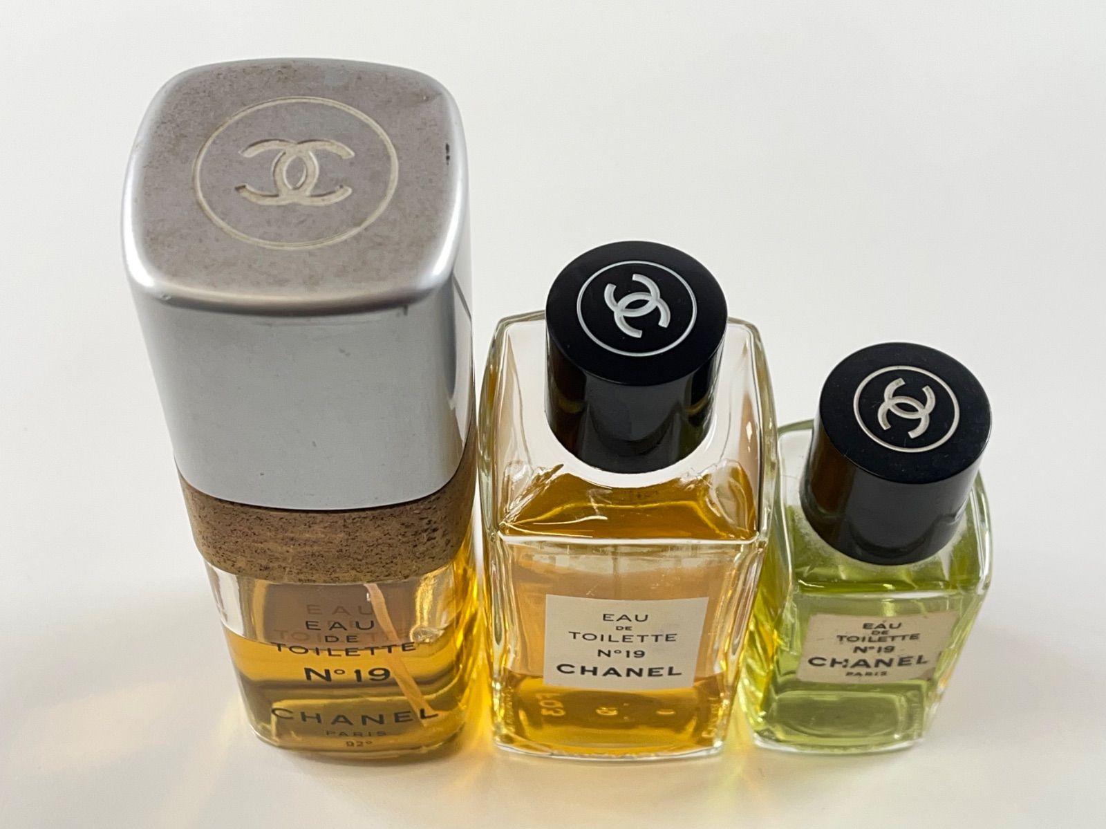 ☆3本 まとめ売り CHANEL シャネル N°19 ナンバー19 オードトワレ 香水