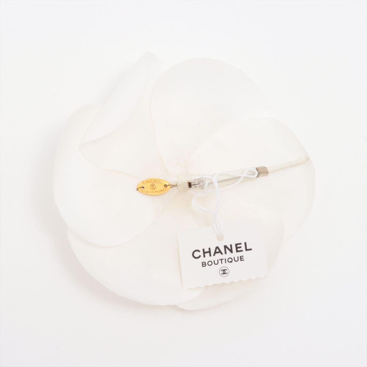 CHANEL シャネル カメリア ファブリック コサージュ ブローチ ホワイト