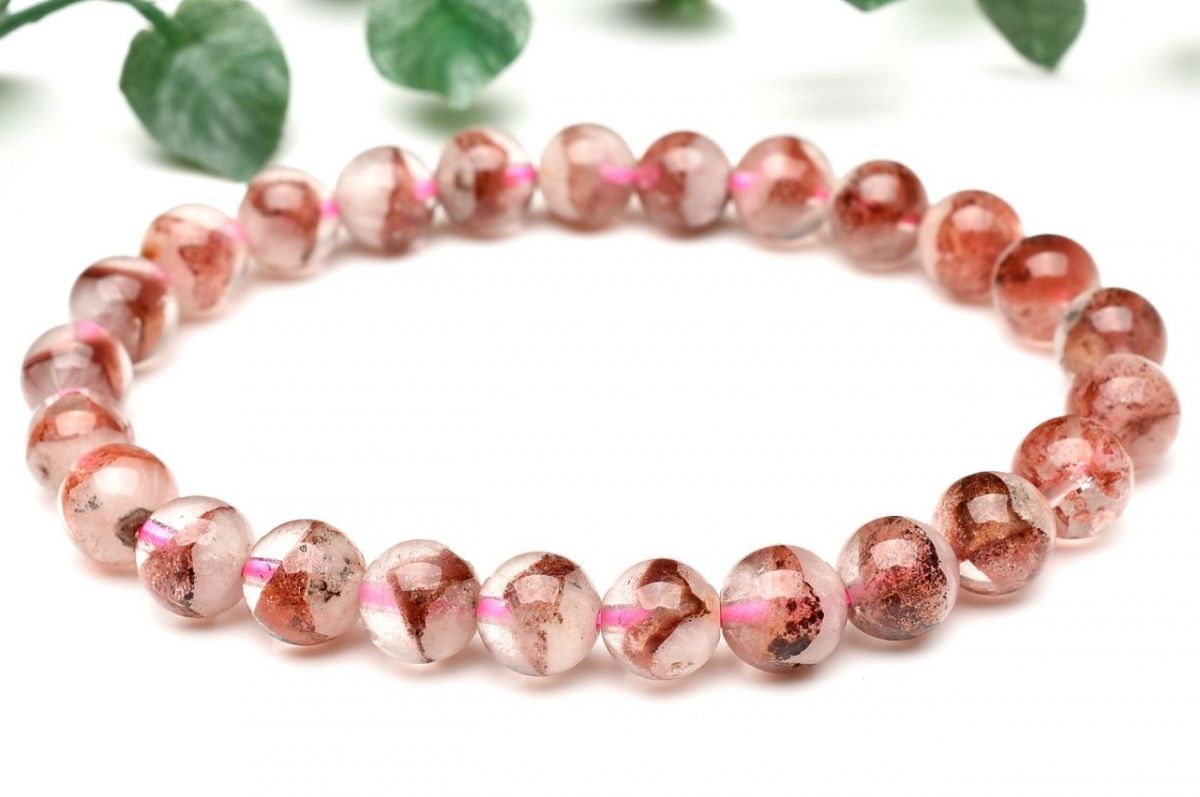 1点物】縁起のいい赤富士 レッドファントムクォーツ 7.5mm