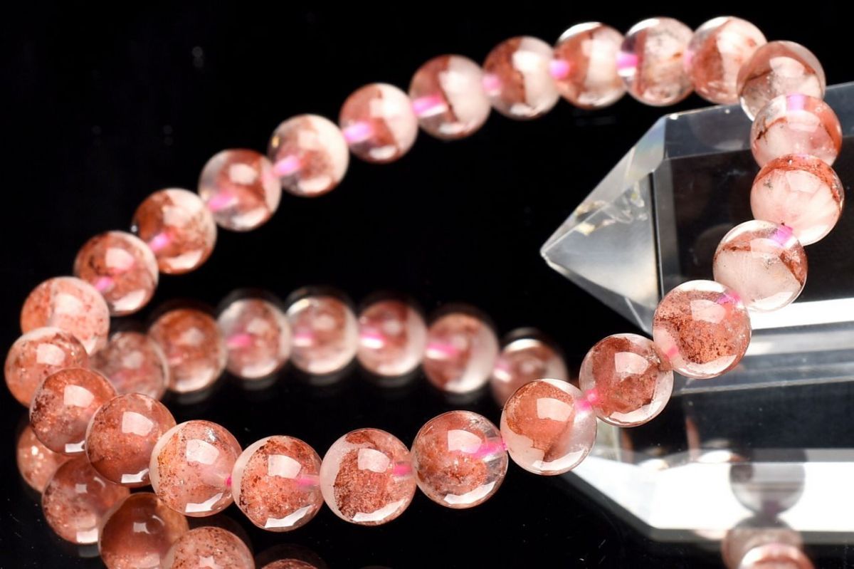 1点物】縁起のいい赤富士 レッドファントムクォーツ 7.5mm