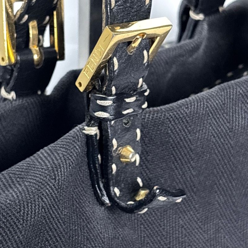 FENDI フェンディ セレリア スタッズ レザー/キャンバス レディース 