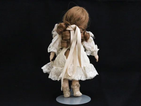 ドイツ・シモンハルビッグ社1893年頃ビスクドール - メルカリ