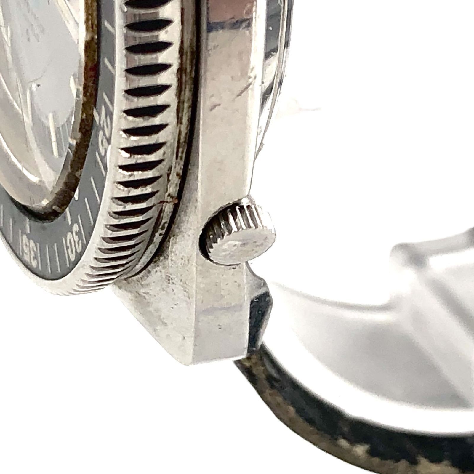 シルバー文字盤