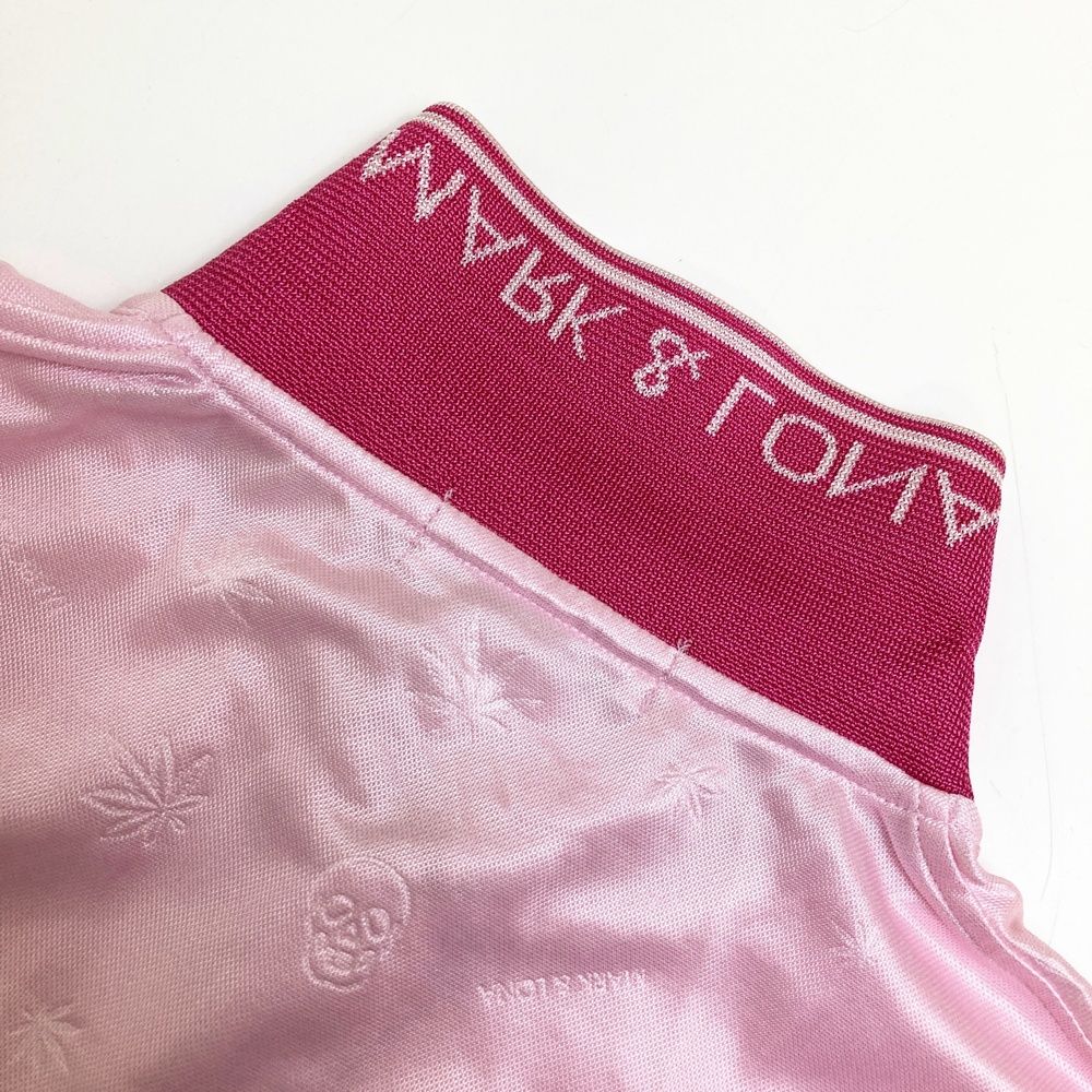 サイズ：XL MARK&LONA マークアンドロナ 半袖ポロシャツ 総柄 ピンク系