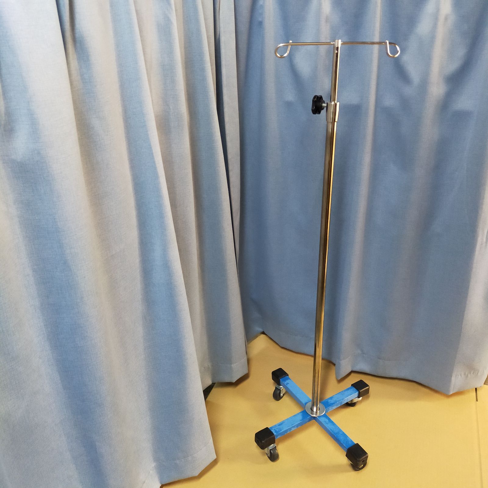 OT-14896) 松吉医科器械 マイスコカラーガートル台(4脚) MY-160BN-A