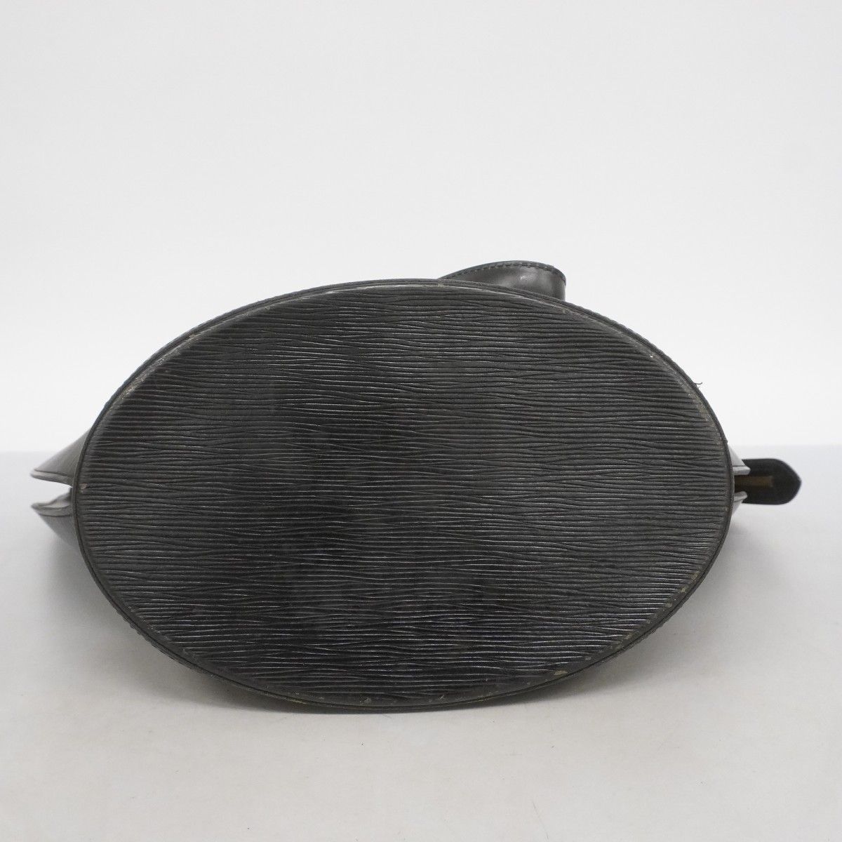 6ae6181】ルイヴィトン ショルダーバッグ エピ サンジャック