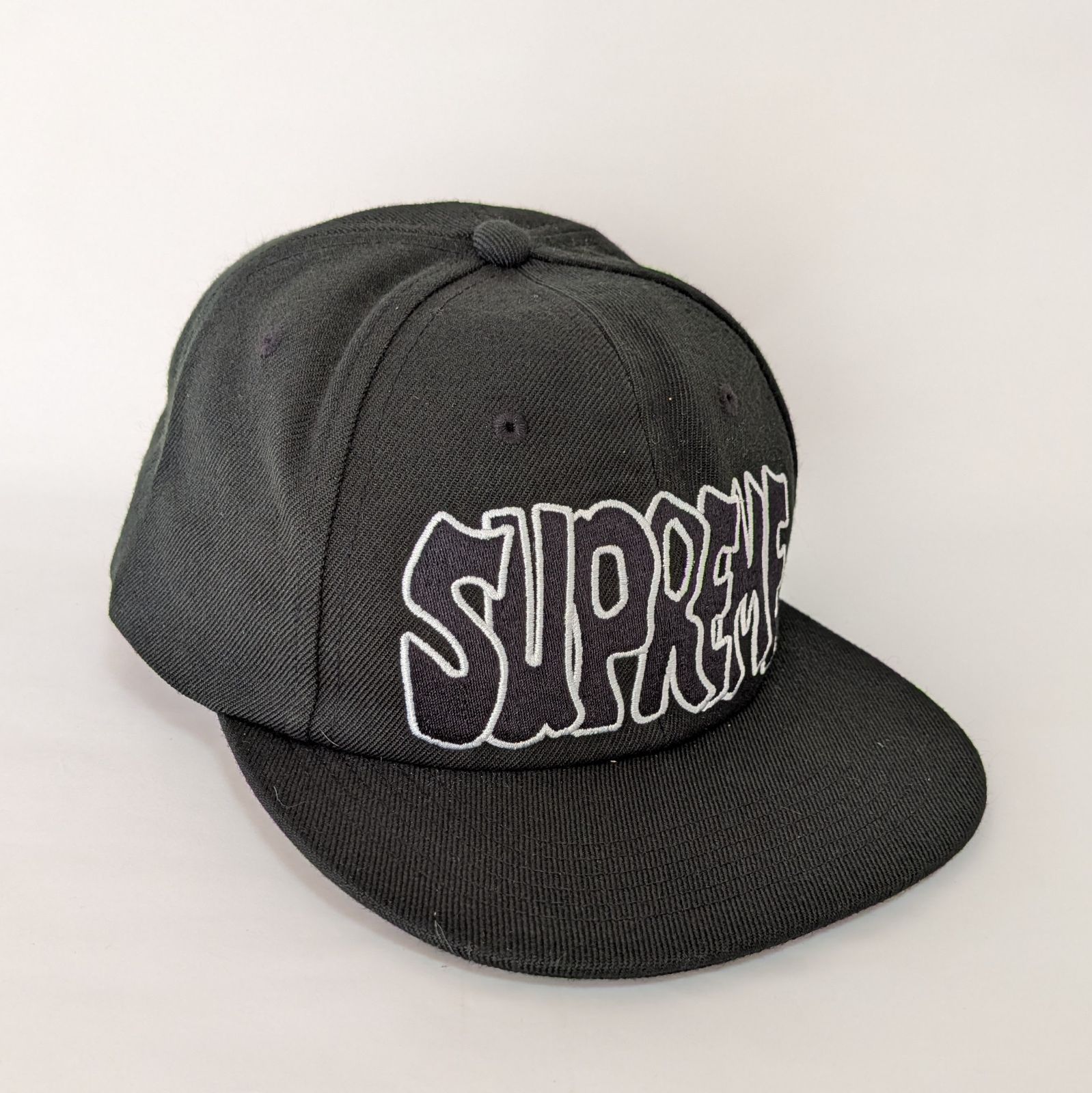 Supreme Creep 6-panel Capキャップ ブラック 刺繍 ロゴ 人気 - メルカリ