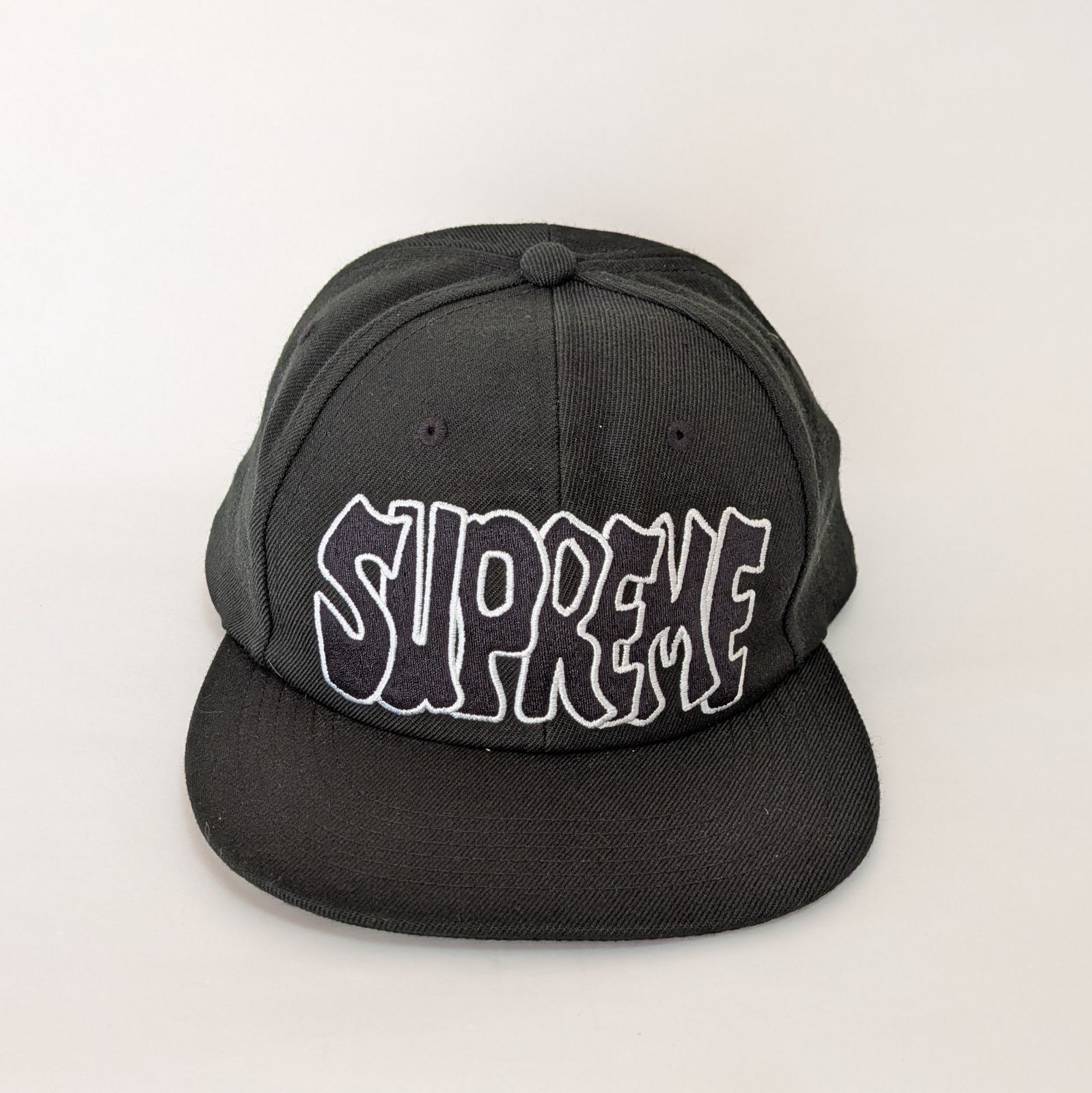 Supreme Creep 6-panel Capキャップ ブラック 刺繍 ロゴ 人気 - メルカリ