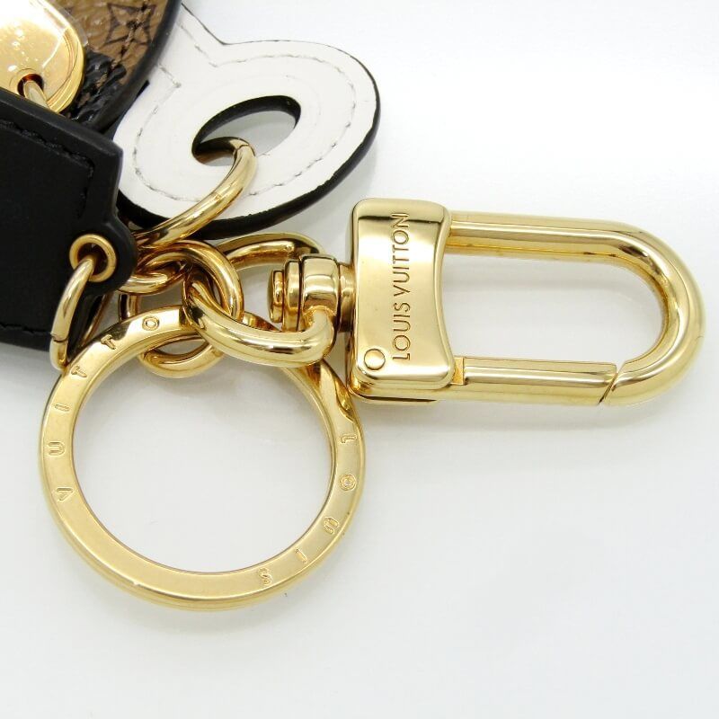 美品 LOUIS VUITTON ルイヴィトン キーホルダー M01367 ボワット シャポー スープルMM バッグチャーム PVC CX2283 イタリア製  28011817 美品 LOUIS VUITTON ルイヴィトン キーホルダー M01367 ボワット