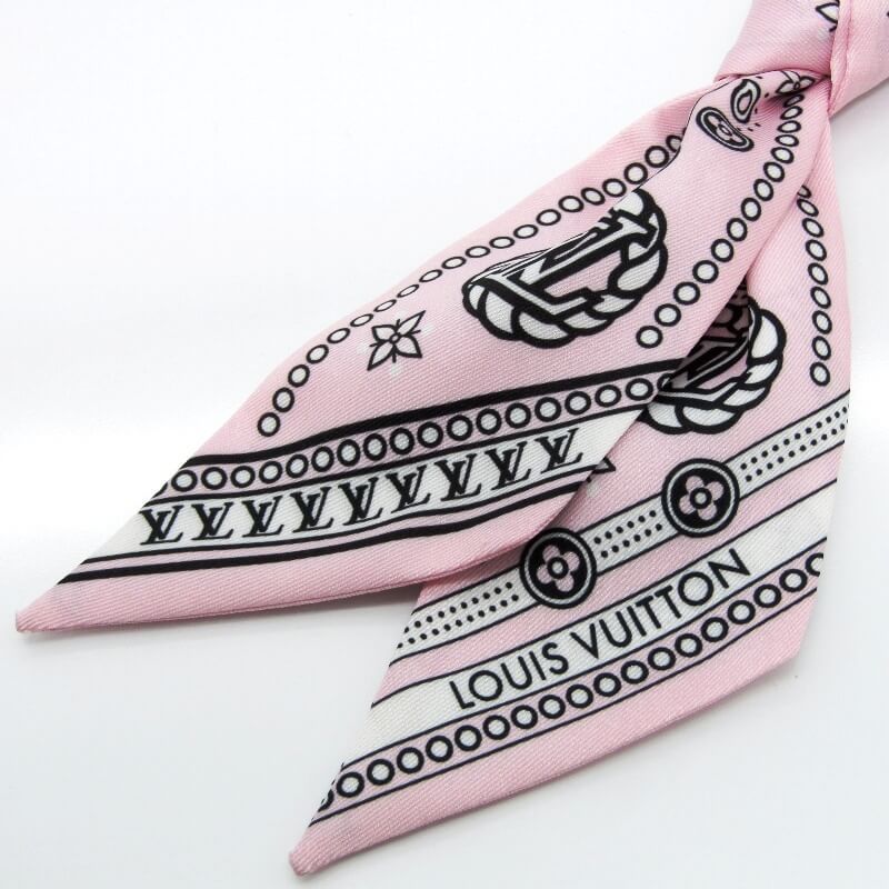 美品 LOUIS VUITTON ルイヴィトン キーホルダー M02614 LVバンダナ