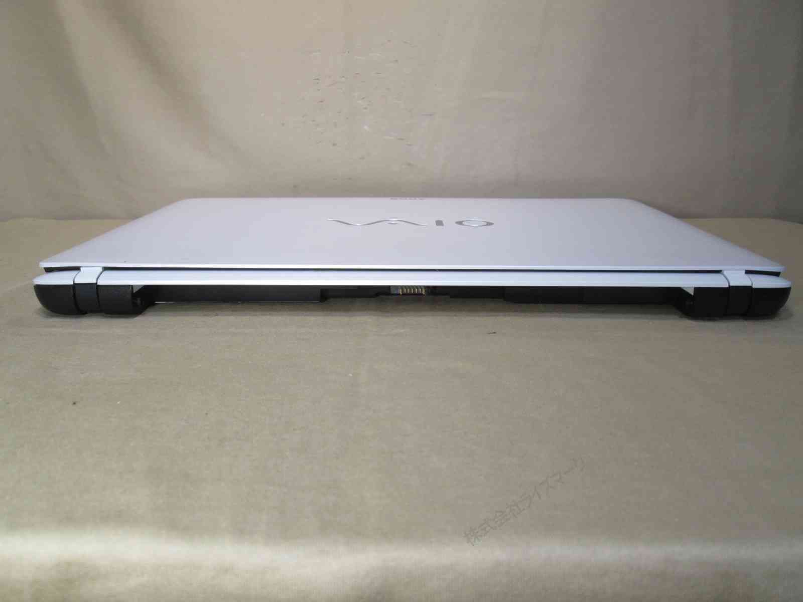 SONY VAIO Fit 15E SVF15327EJW 均一／BIOS表示可／USB3.0／HDMI
