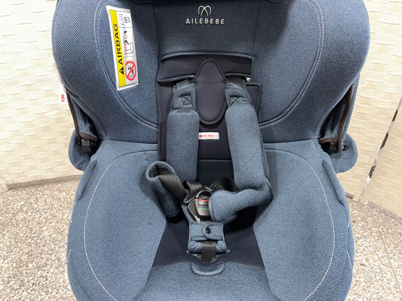 ☆美品 AILEBEBE エールベベ クルット4 Oui ISOFIX BF893 デニムブルー