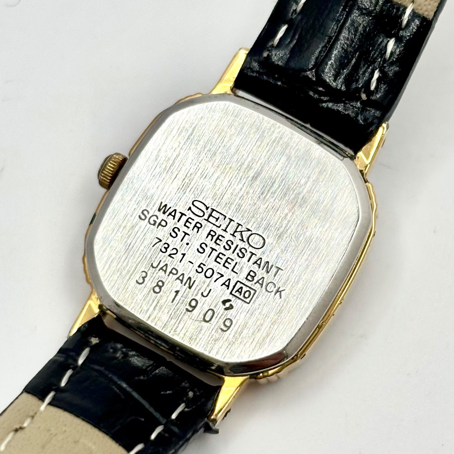 新品電池】SEIKO セイコー レディース 腕時計 オクタゴン ゴールド