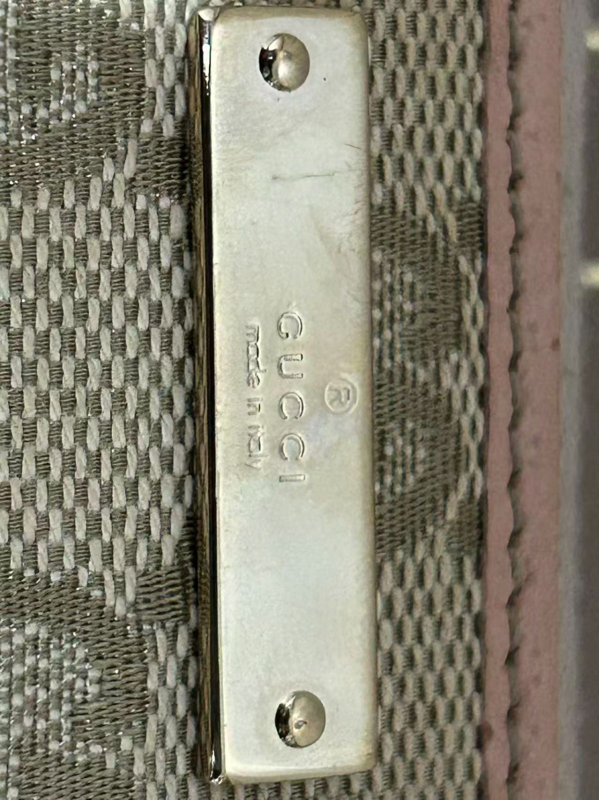 中古美品正規品 GUCCI GGパターン 長財布 ベージュ/ピンク - メルカリ