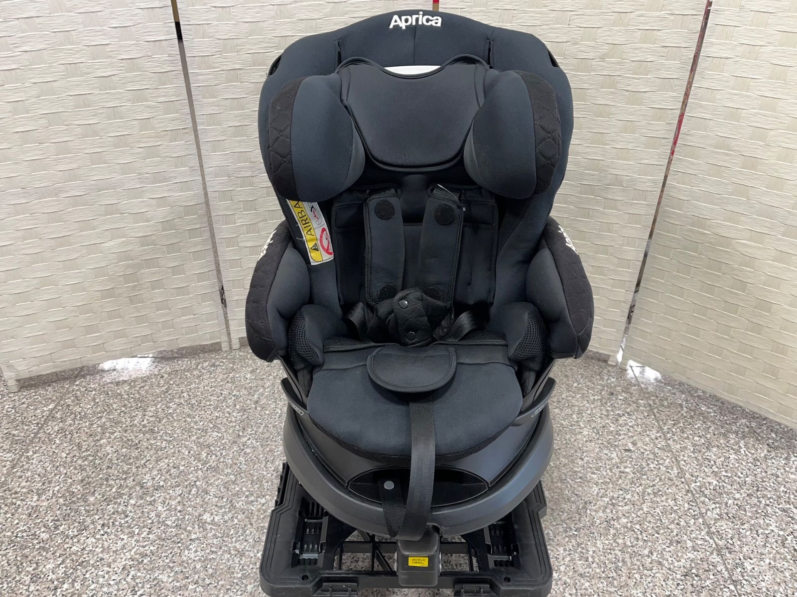 ☆Aprica アップリカ フラディアグロウ ISOFIX プレミアム 2022357