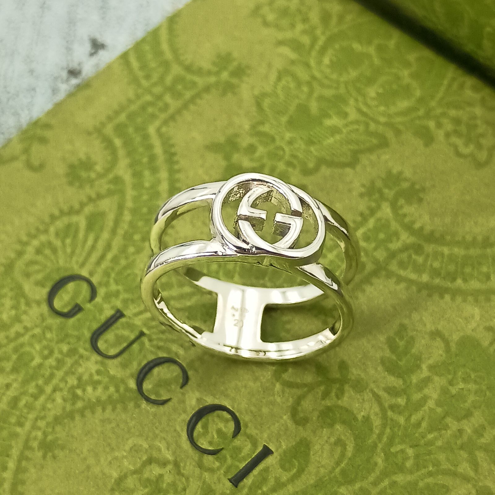 gucci リング　18号 GUCCI グッチ 約17〜18号 インターロッキング リング 指輪 メンズ