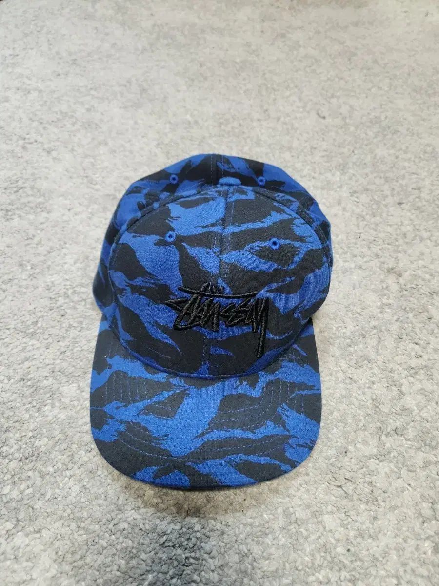 未使用 // STUSSY ステューシー ブルー カモフラージュ ベースボール