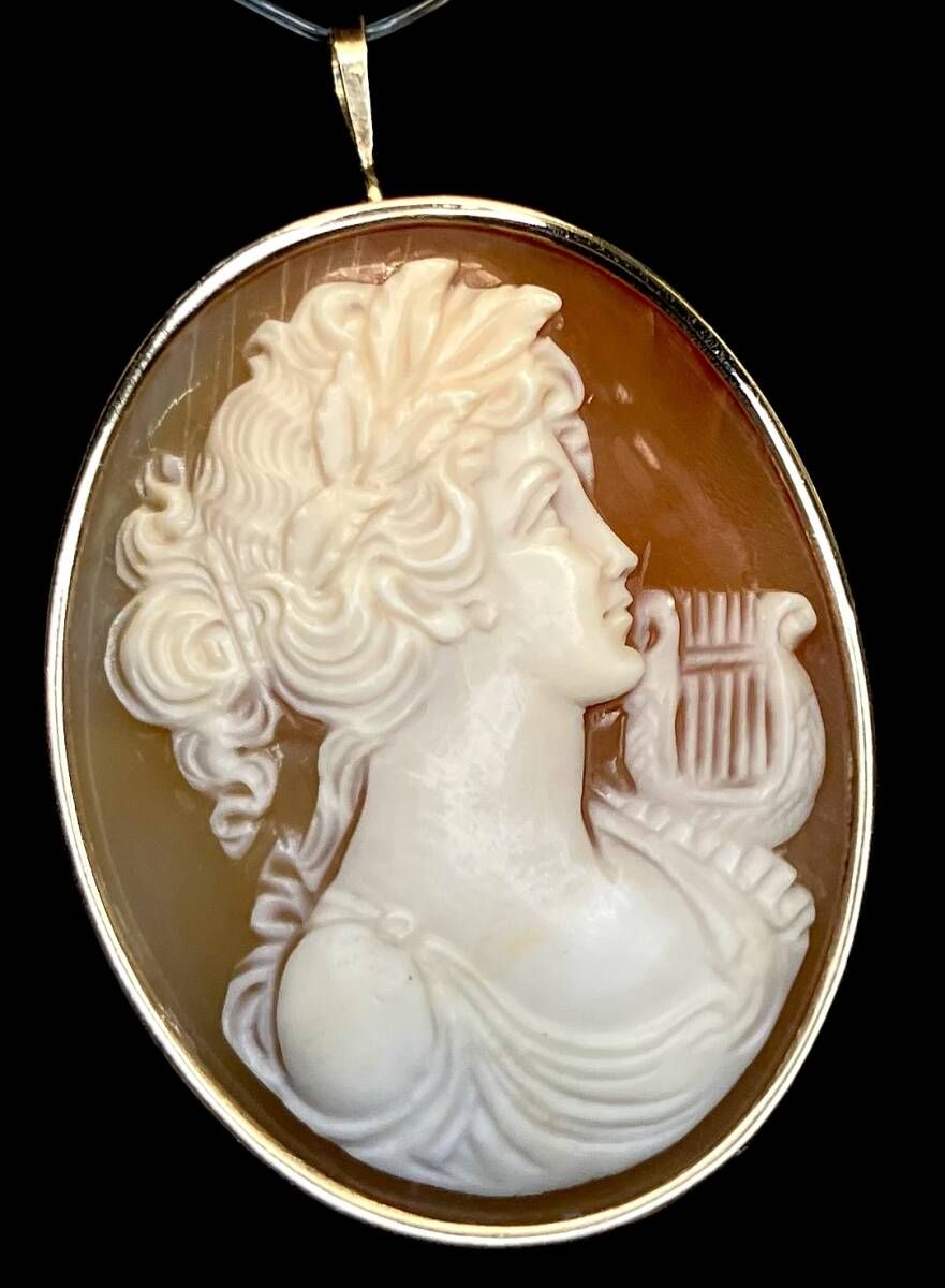 K14 カメオ ブローチ 総重量7.3g トップ オーバル ゴールド - メルカリ