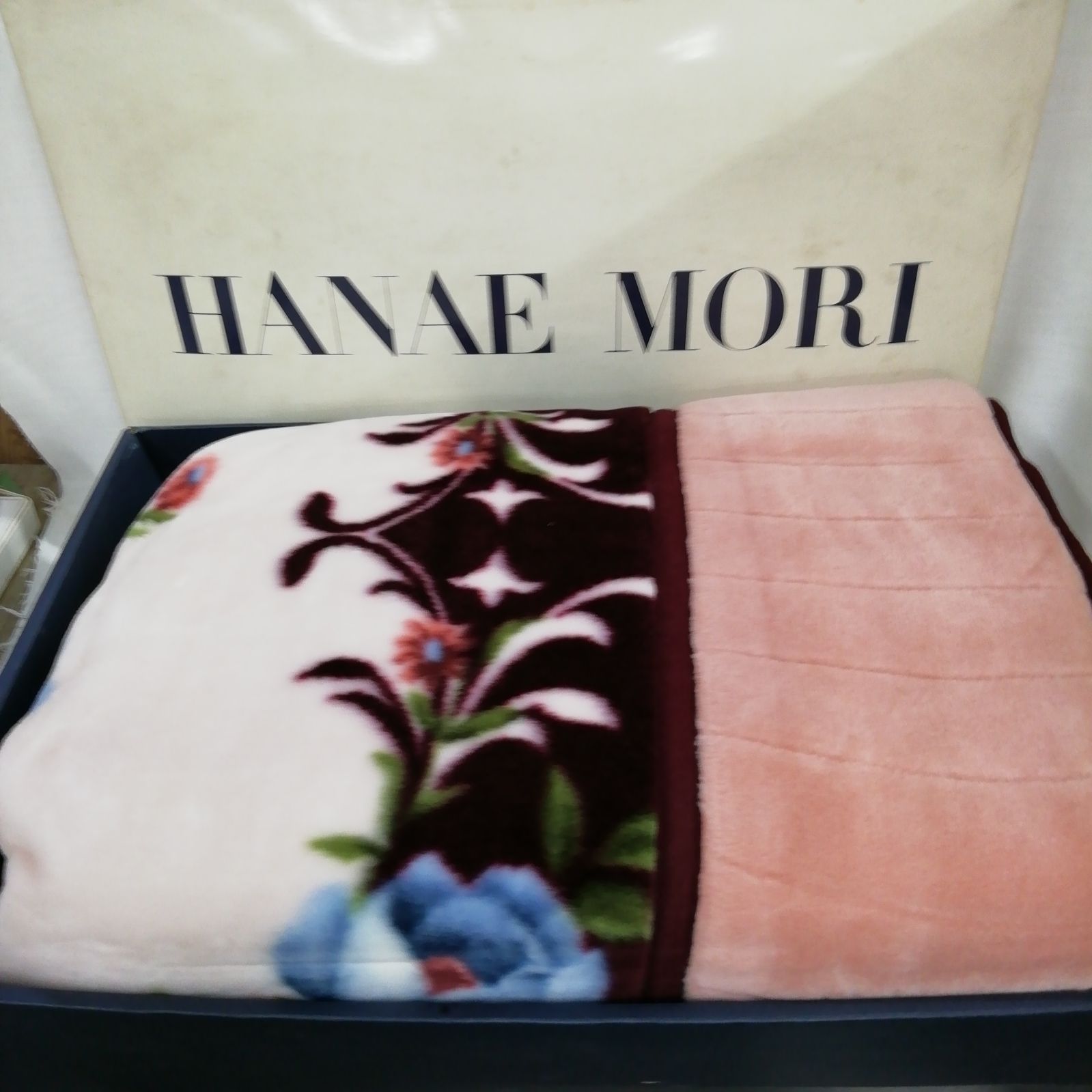 未使用】HANAE MORI（ハナエモリ）森英恵 肌掛毛布 呼子鳥 西川産業
