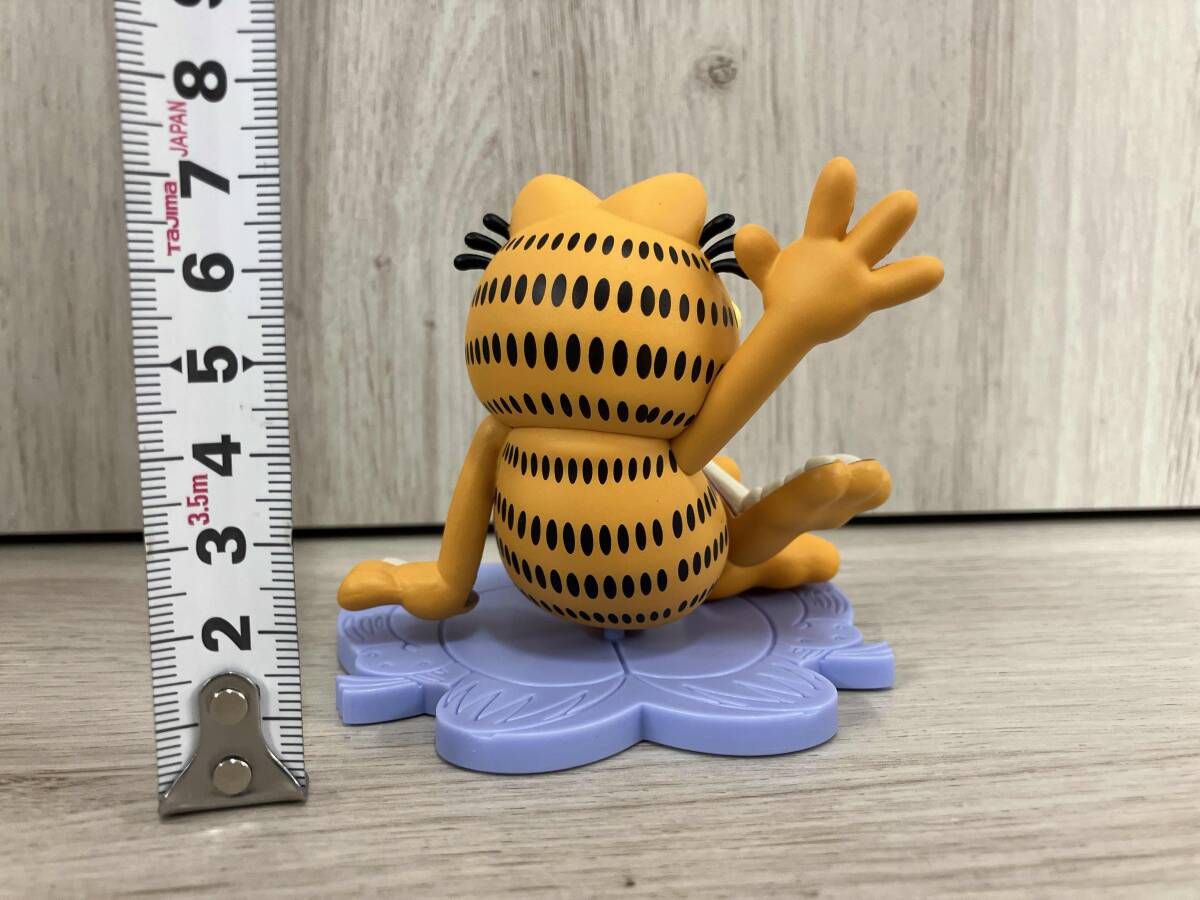 Mighty JaxxのXXRAY PLUSシリーズ ガーフィールド」フィギュア - メルカリ