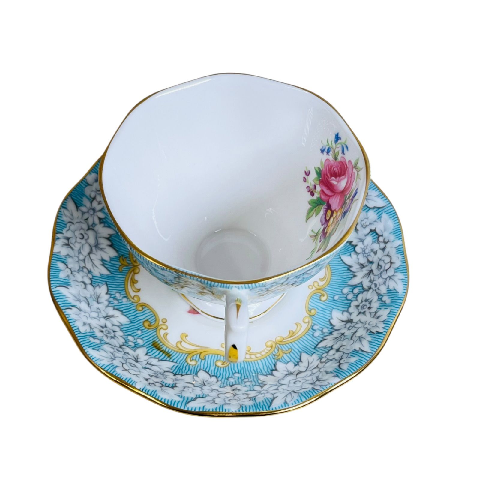 ROYAL ALBERT ロイヤルアルバート エンチャントメント カップ