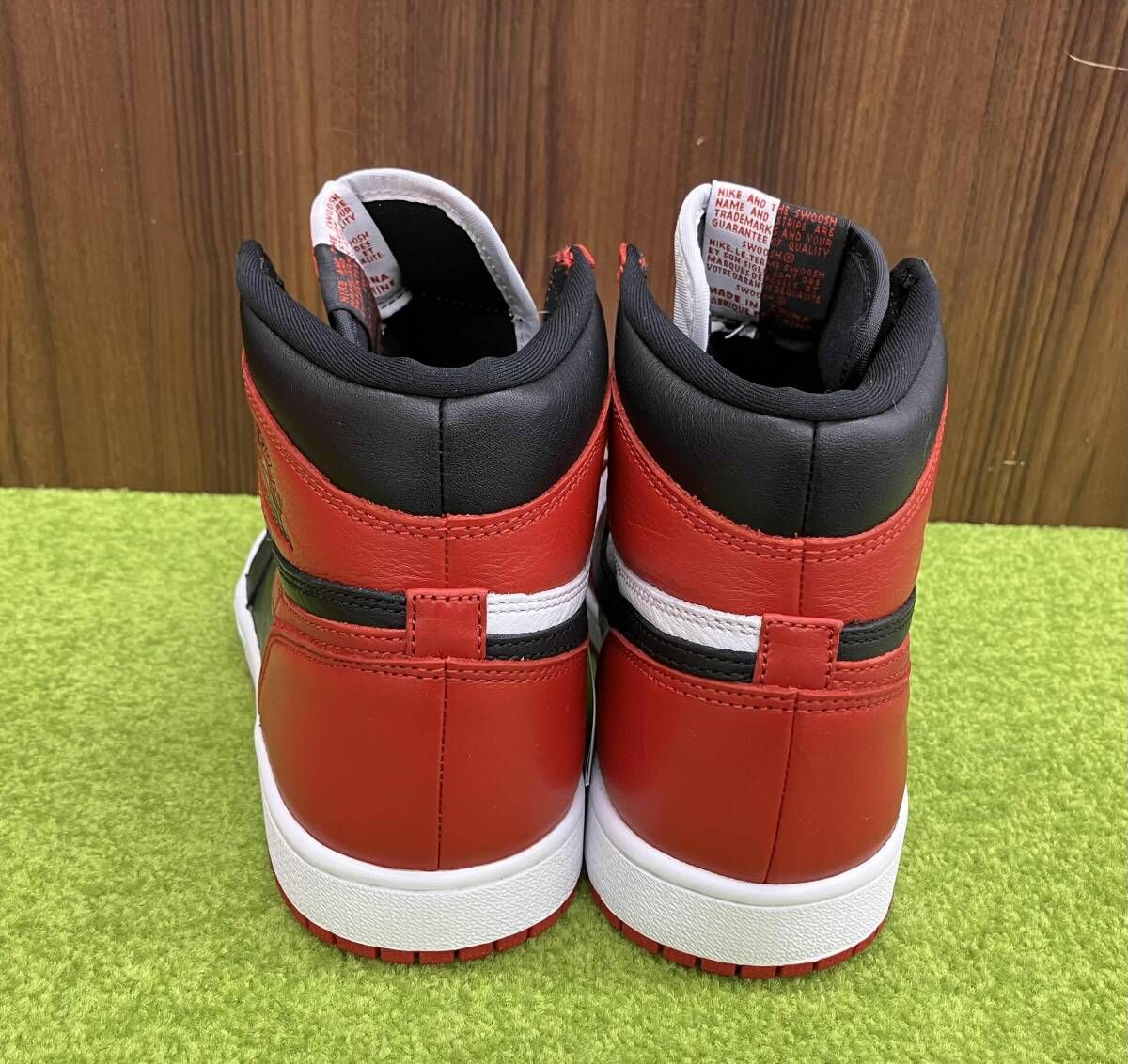 NIKE ナイキ AIR Jordan 1 RETRO High OG NRG スニーカー サイズ26cm ホワイト×ブラック×レッド 箱付 メンズ シューズ 靴 Nike Air Jordan 1 Retro High OG Yellow Ochre ナイキ エアジョーダン