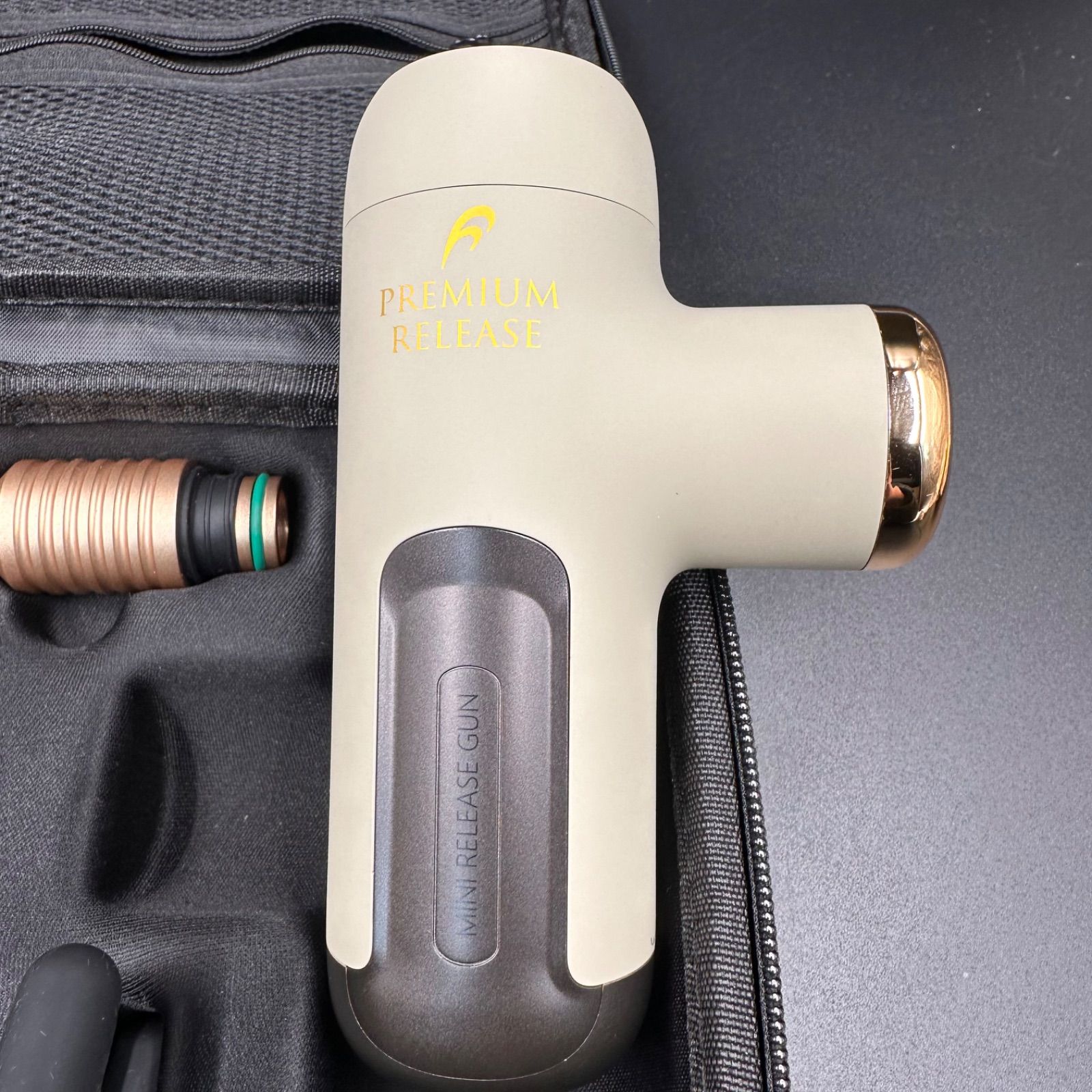 PREMIUM RELEASE Warm & Cool Gun ハンディ ガン マッサージ フランス