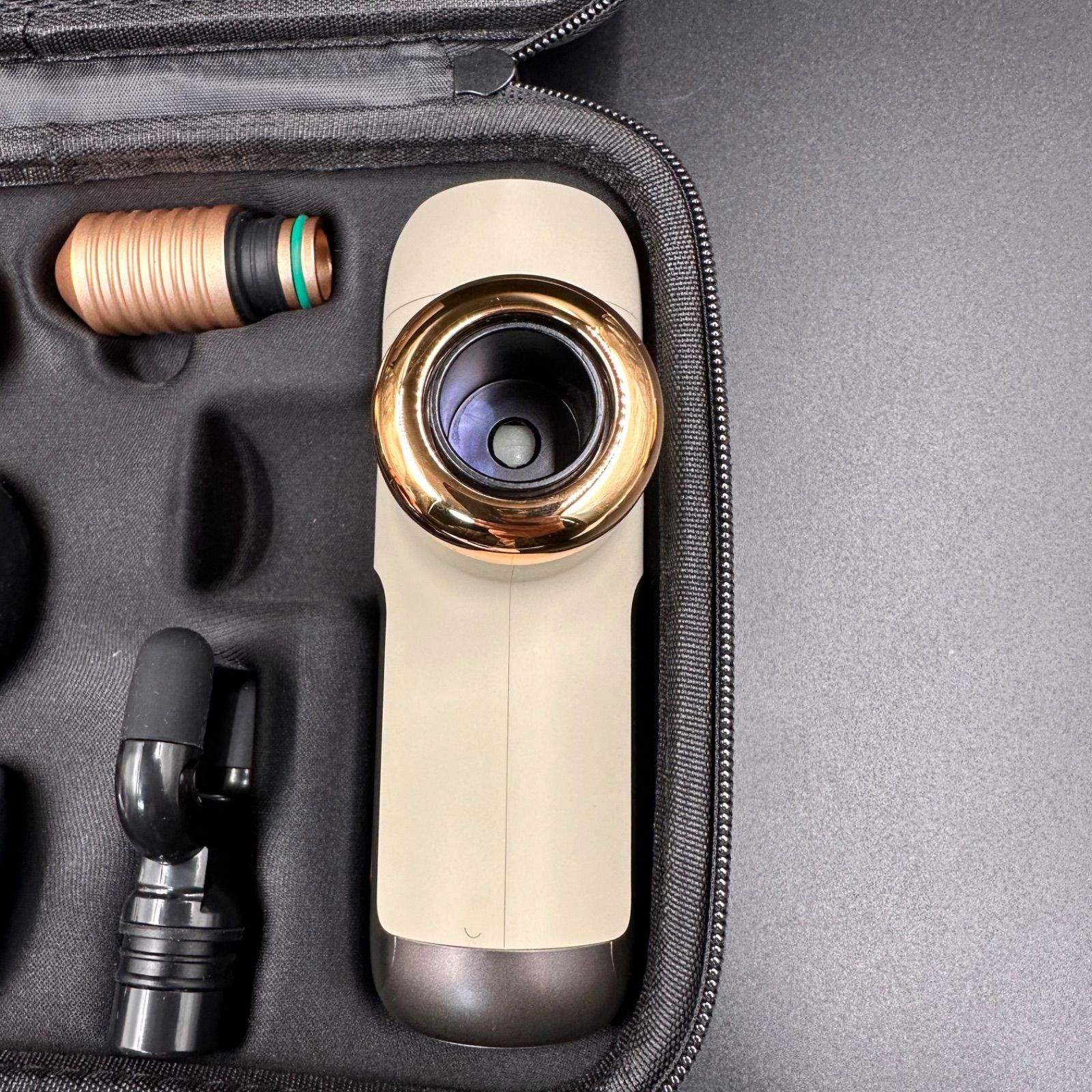 PREMIUM RELEASE Warm & Cool Gun ハンディ ガン マッサージ フランス