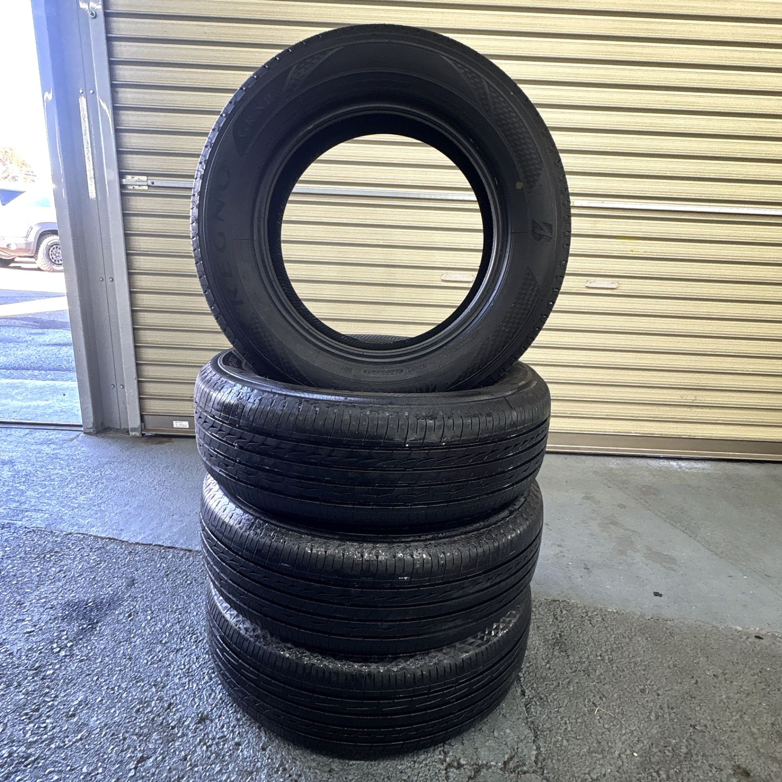 送料無料！！バリ溝】ブリヂストン レグノGR-XⅡ 195/65R15 タイヤ