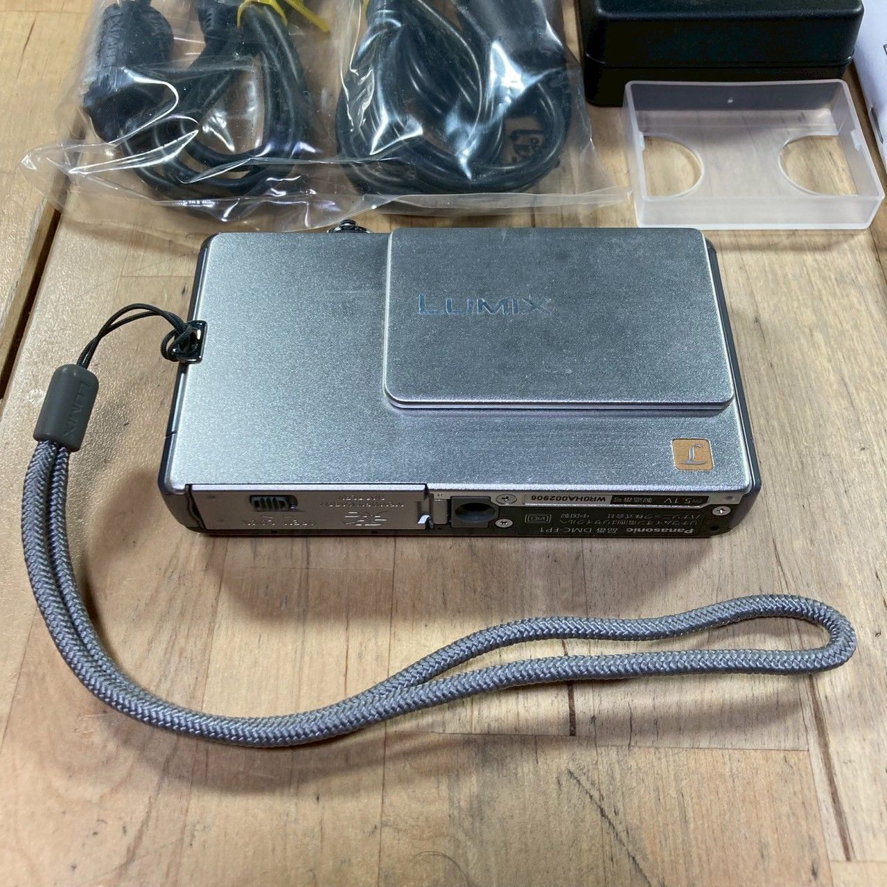 動作確認済】Panasonic DMC-FP1 - メルカリ