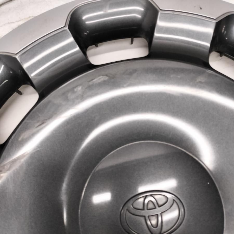 ◇配送先指定あり◇ トヨタ シエンタ 10系 純正 ホイールキャップ 15