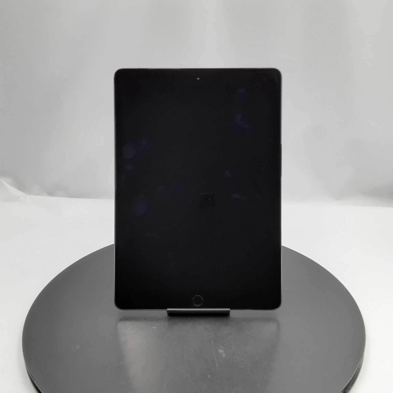 iPad 第7世代 32GB ジャンク/一部動作確認済 - メルカリ